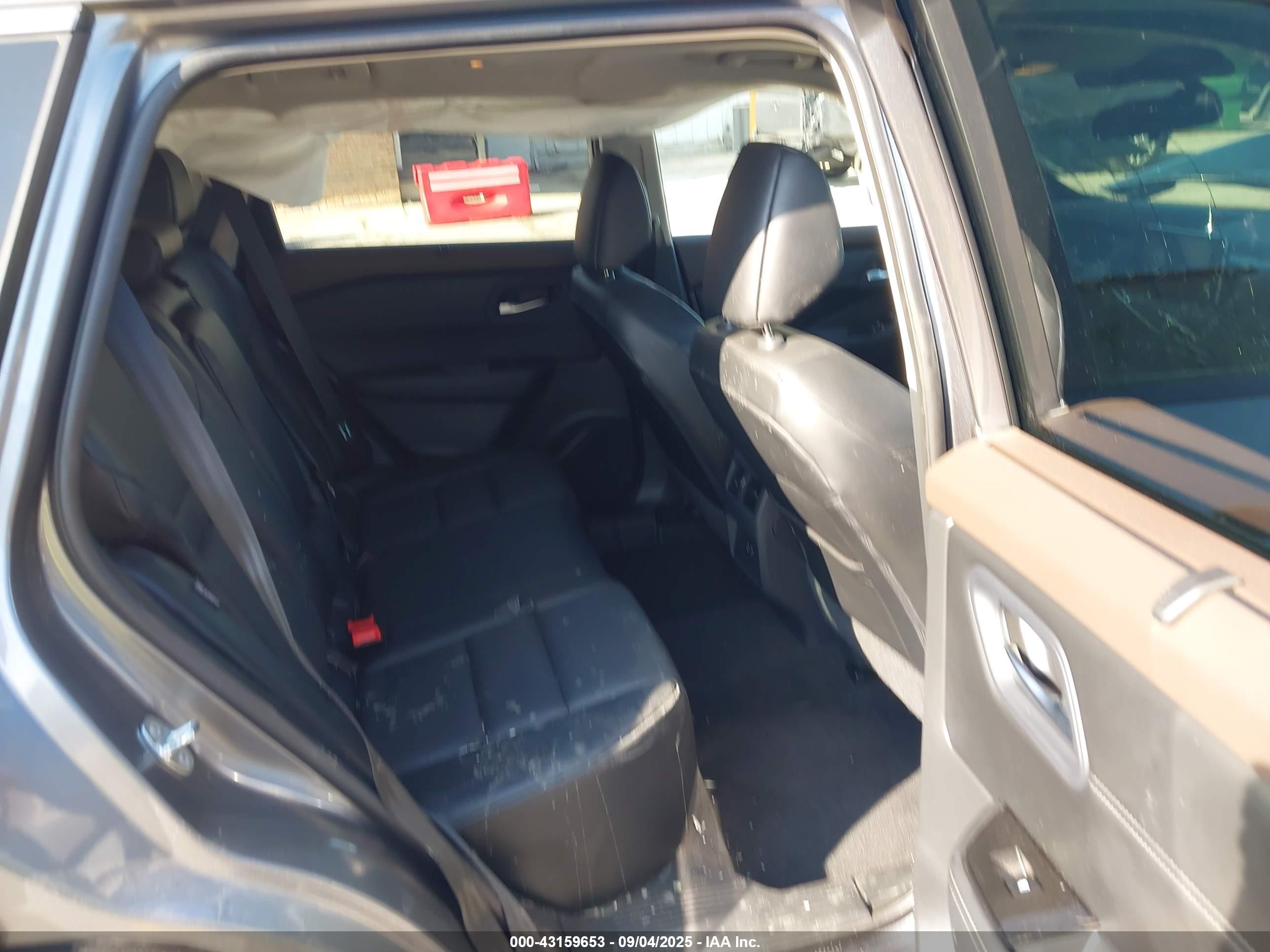 NISSAN ROGUE image 8