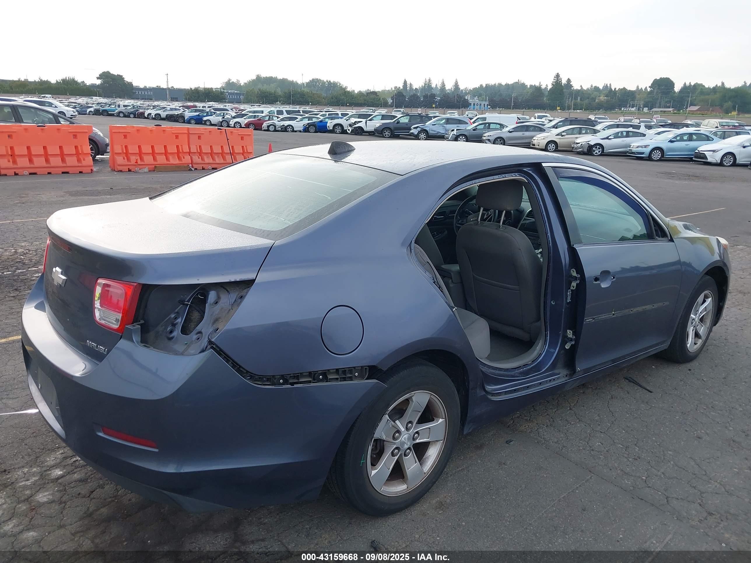CHEVROLET MALIBU image 6