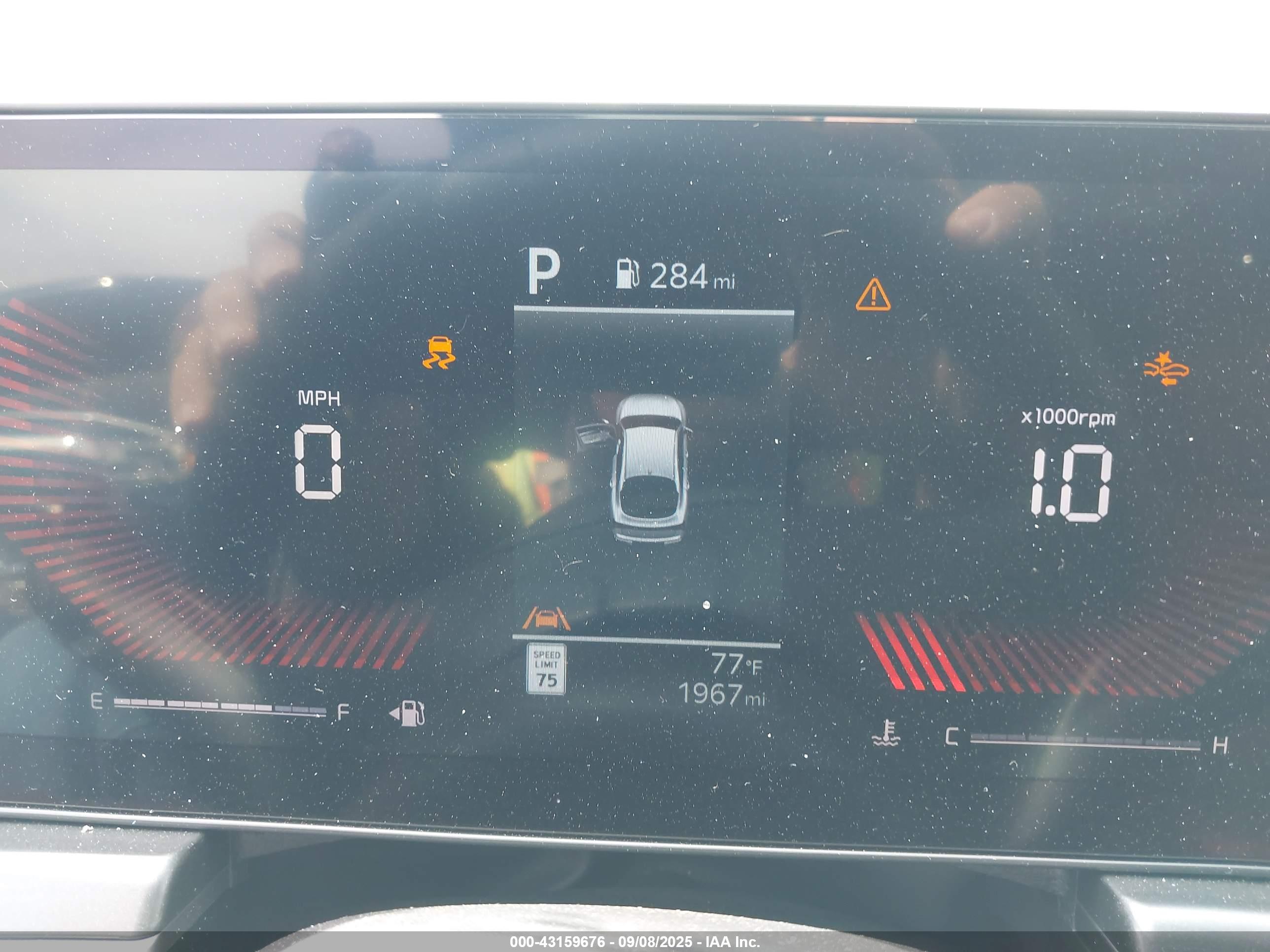 KIA K5 image 7