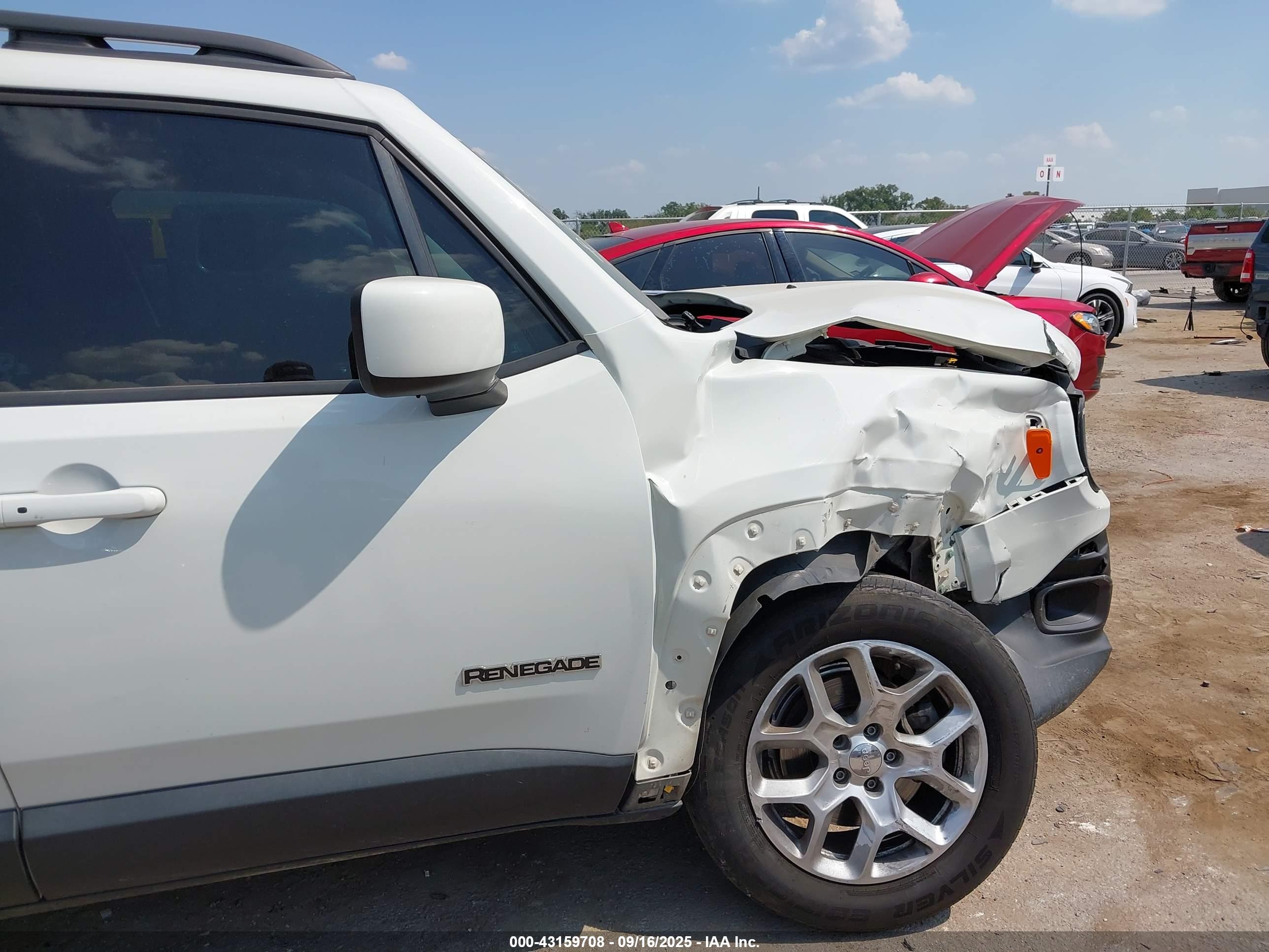 JEEP RENEGADE image 6