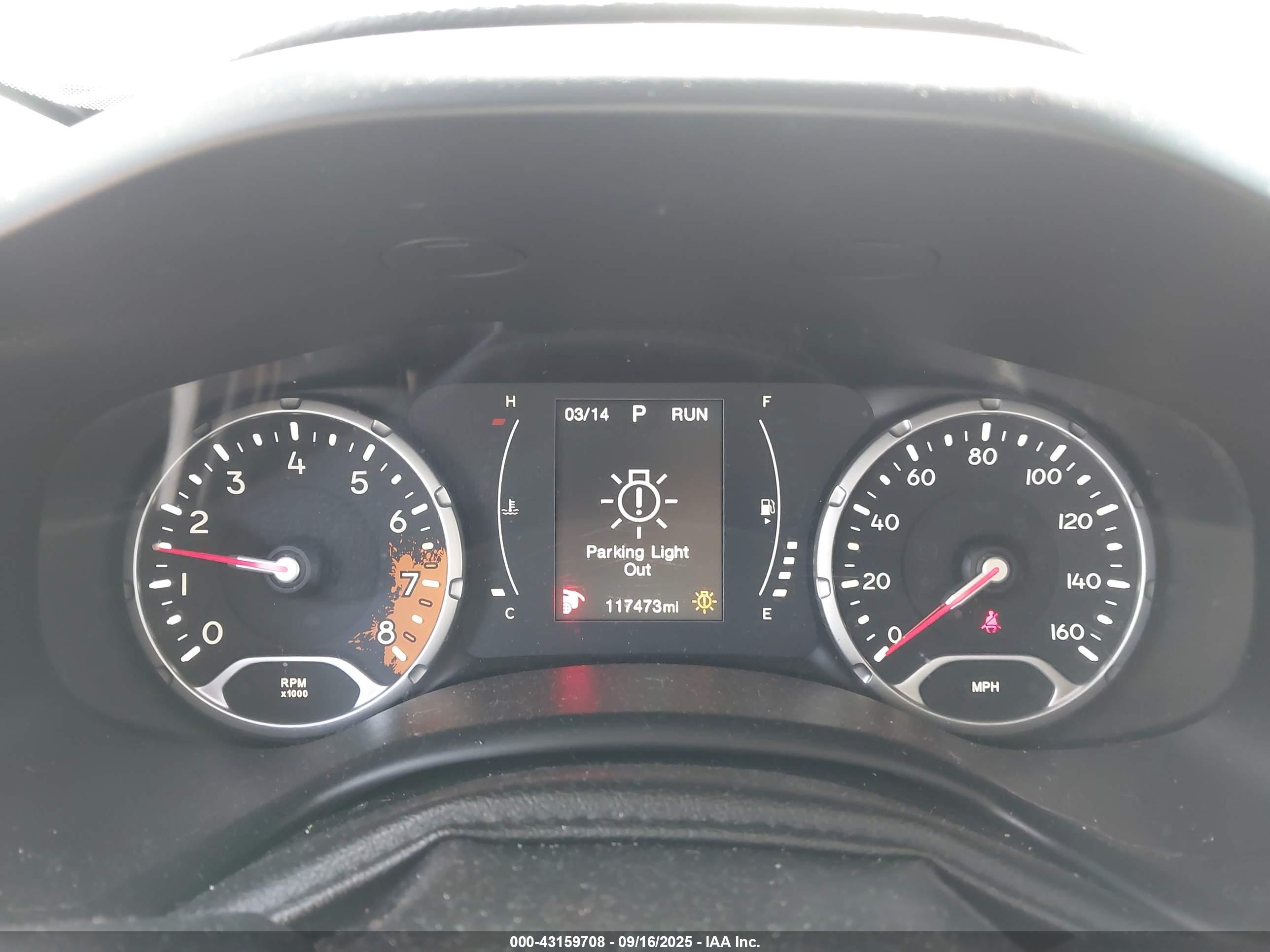 JEEP RENEGADE image 7
