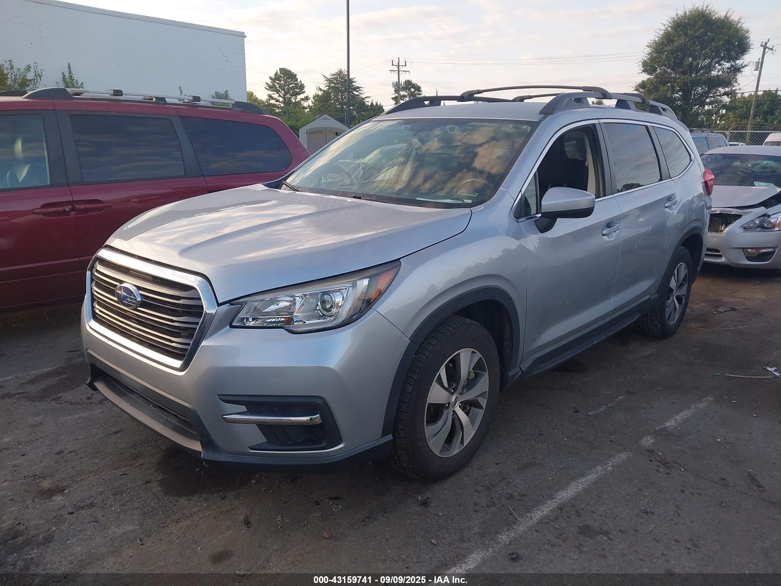 SUBARU ASCENT image 2