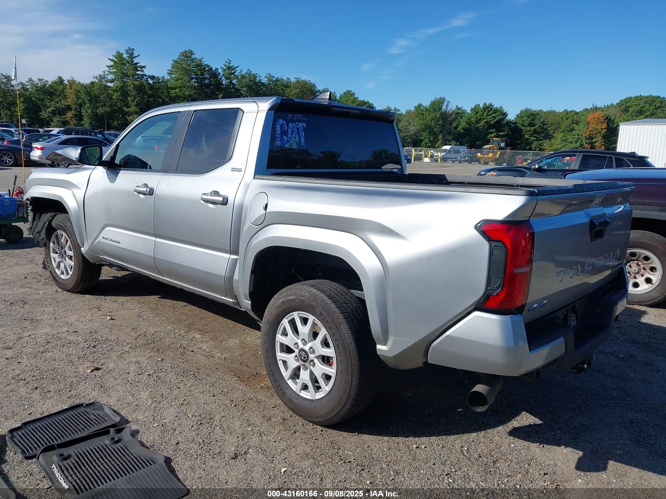 TOYOTA TACOMA image 3