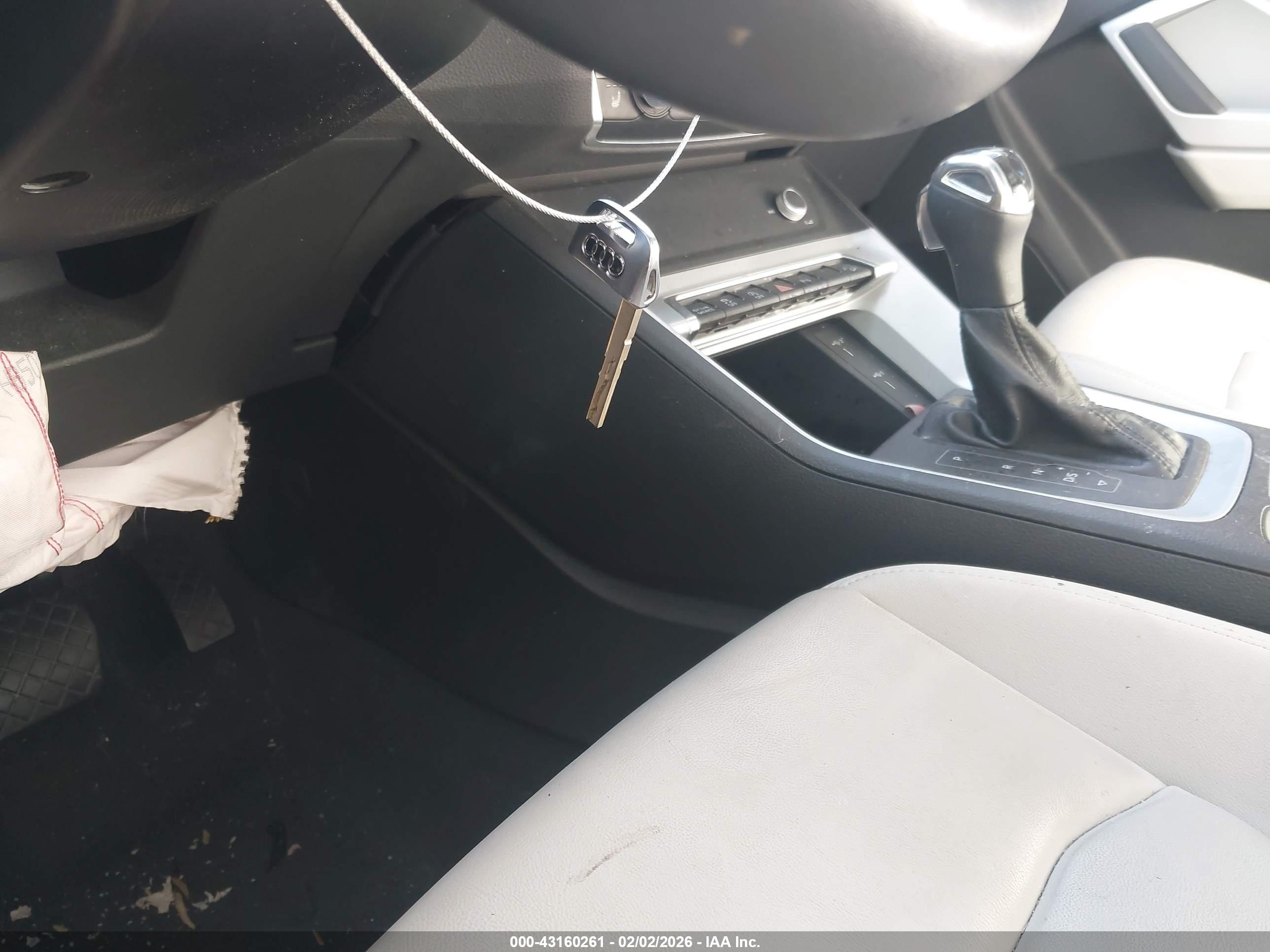 AUDI Q3 image 11