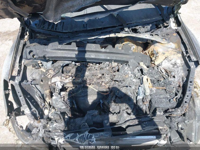 NISSAN ALTIMA image 10