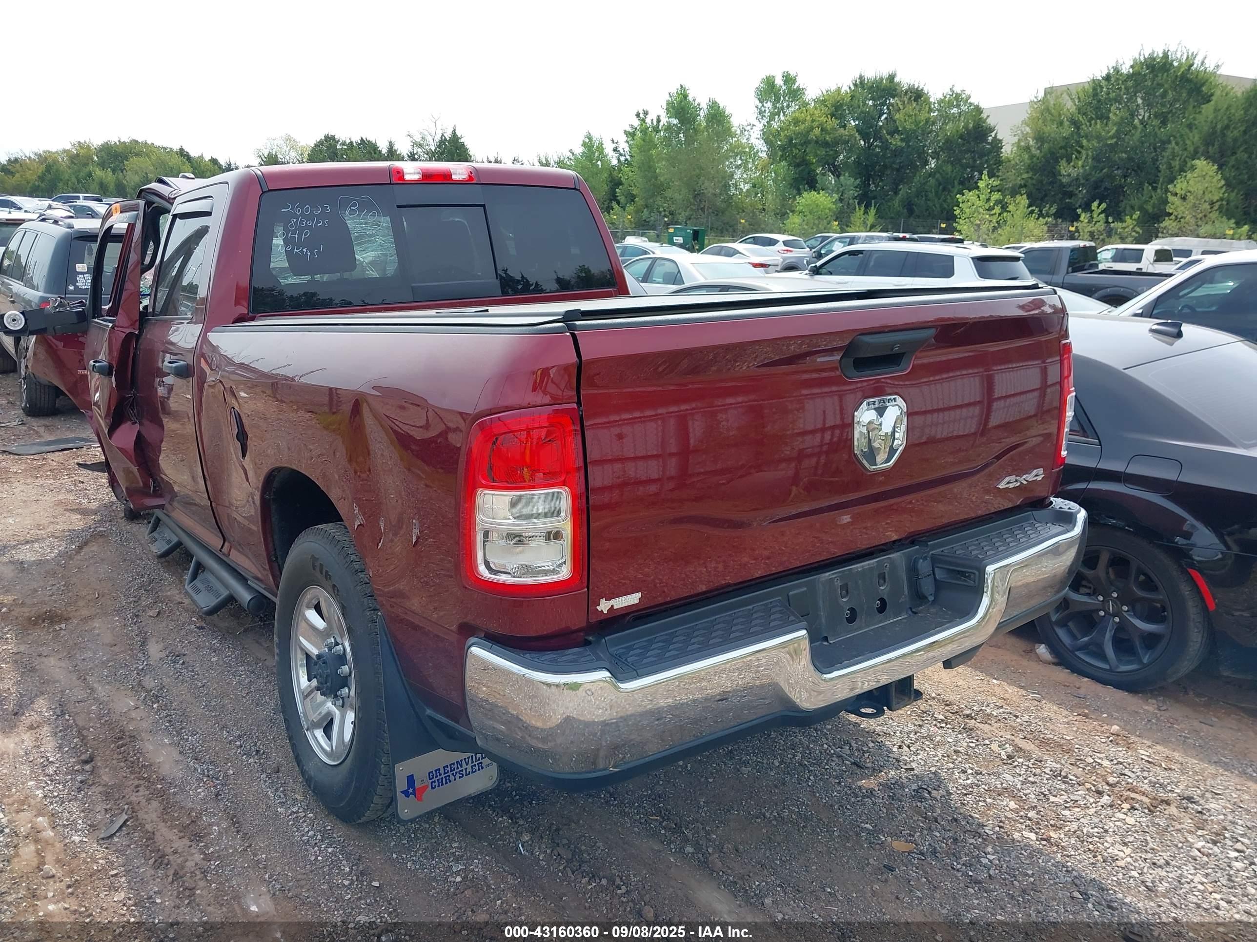 RAM 2500 image 3