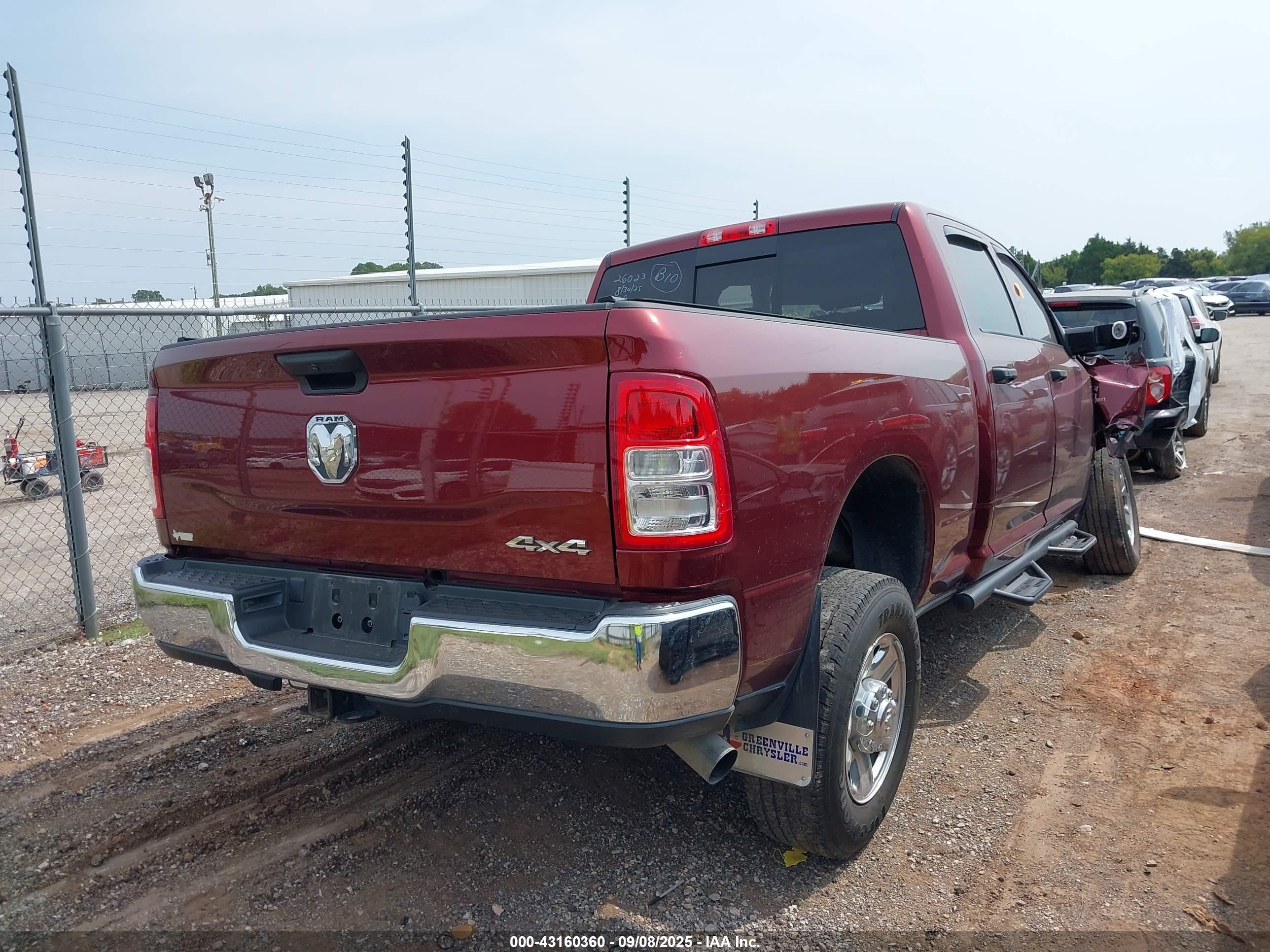 RAM 2500 image 4