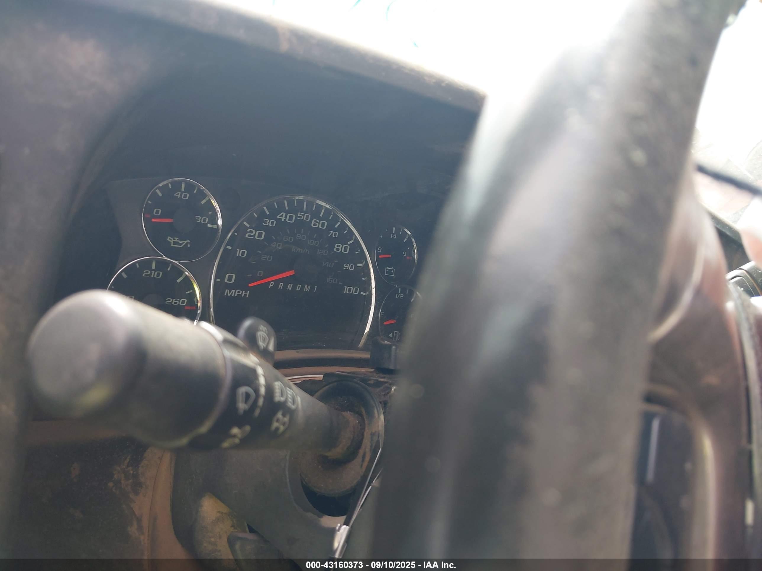 GMC SAVANA image 6