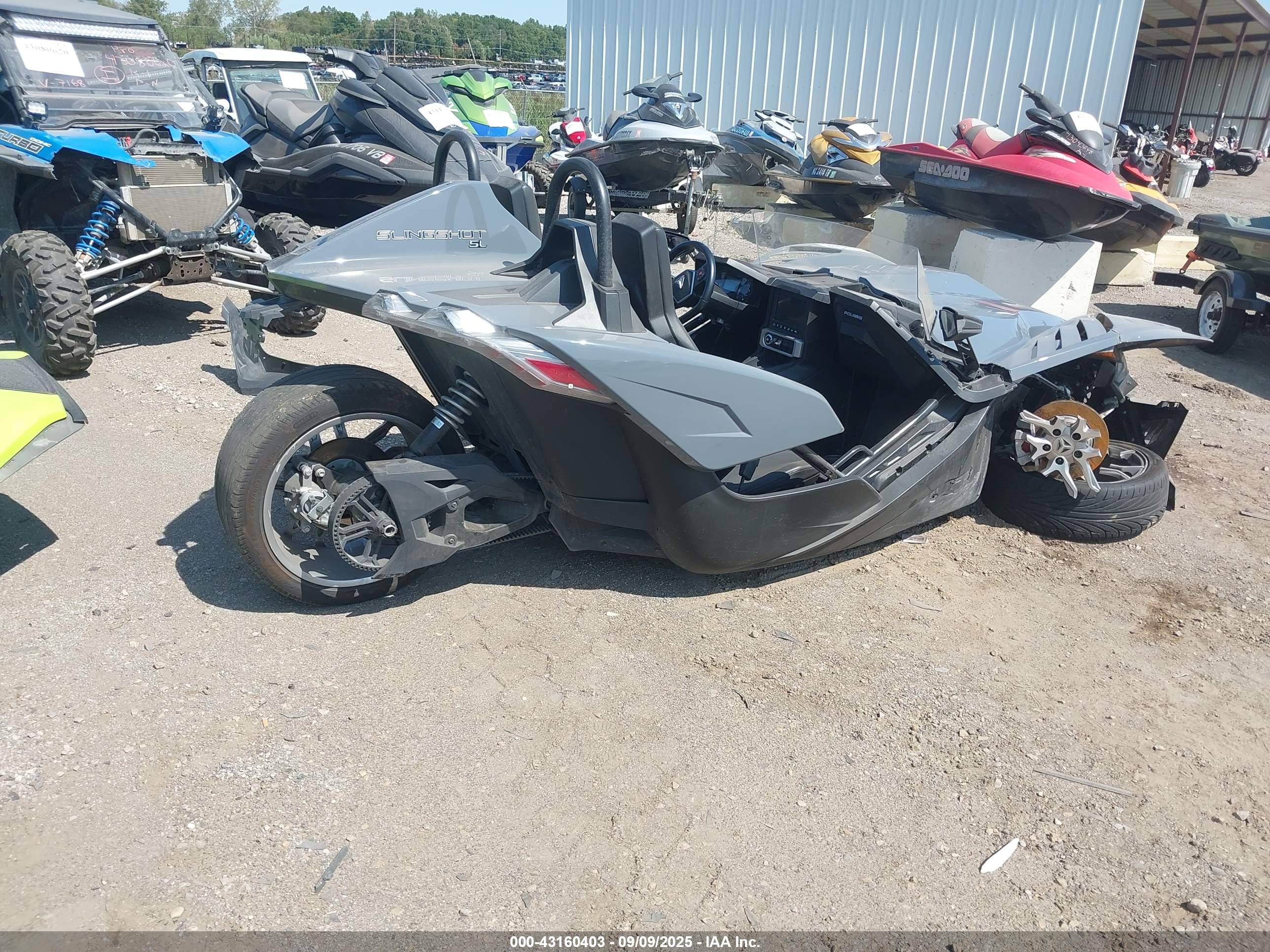 POLARIS SLINGSHOT image 4