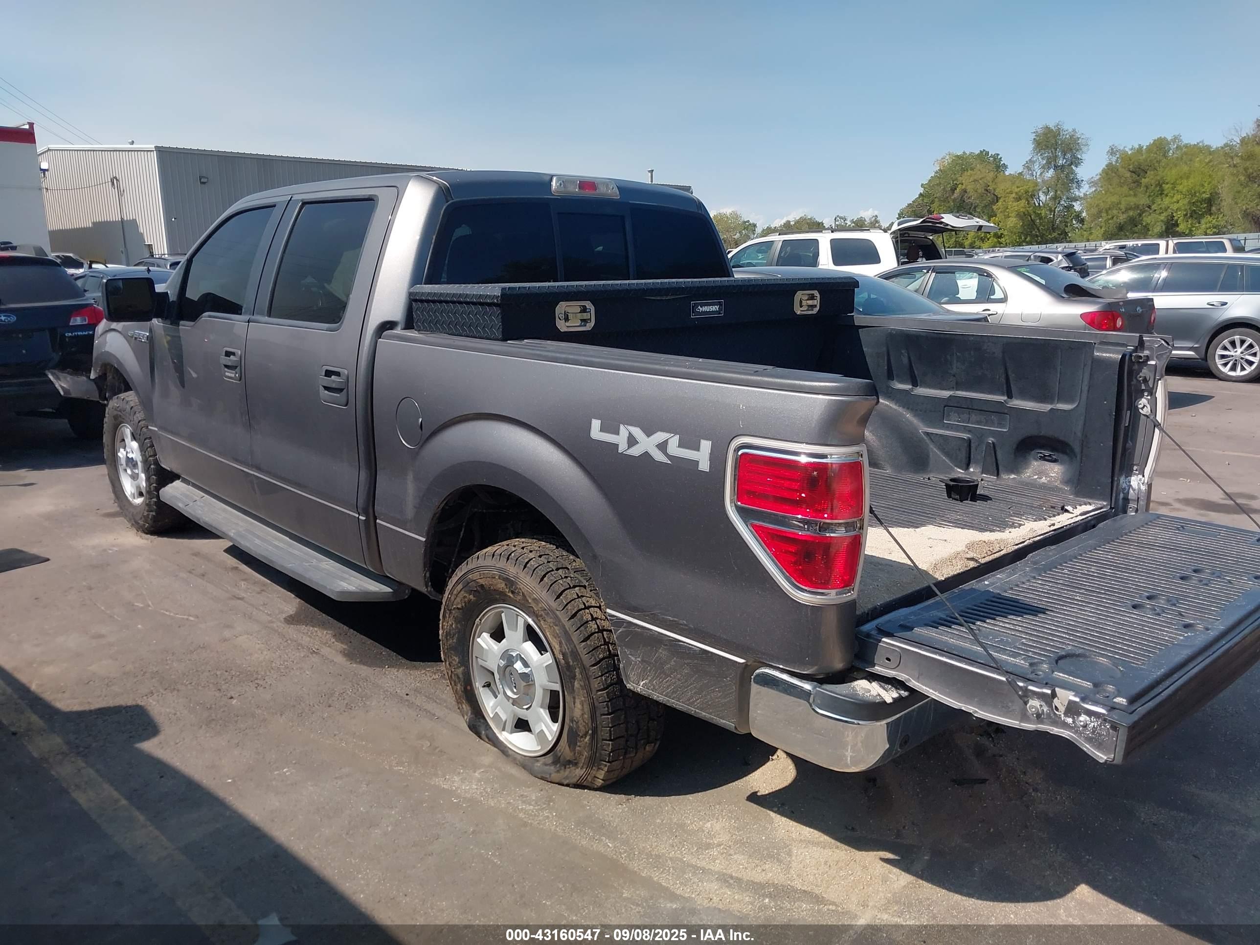 FORD F-150 image 3