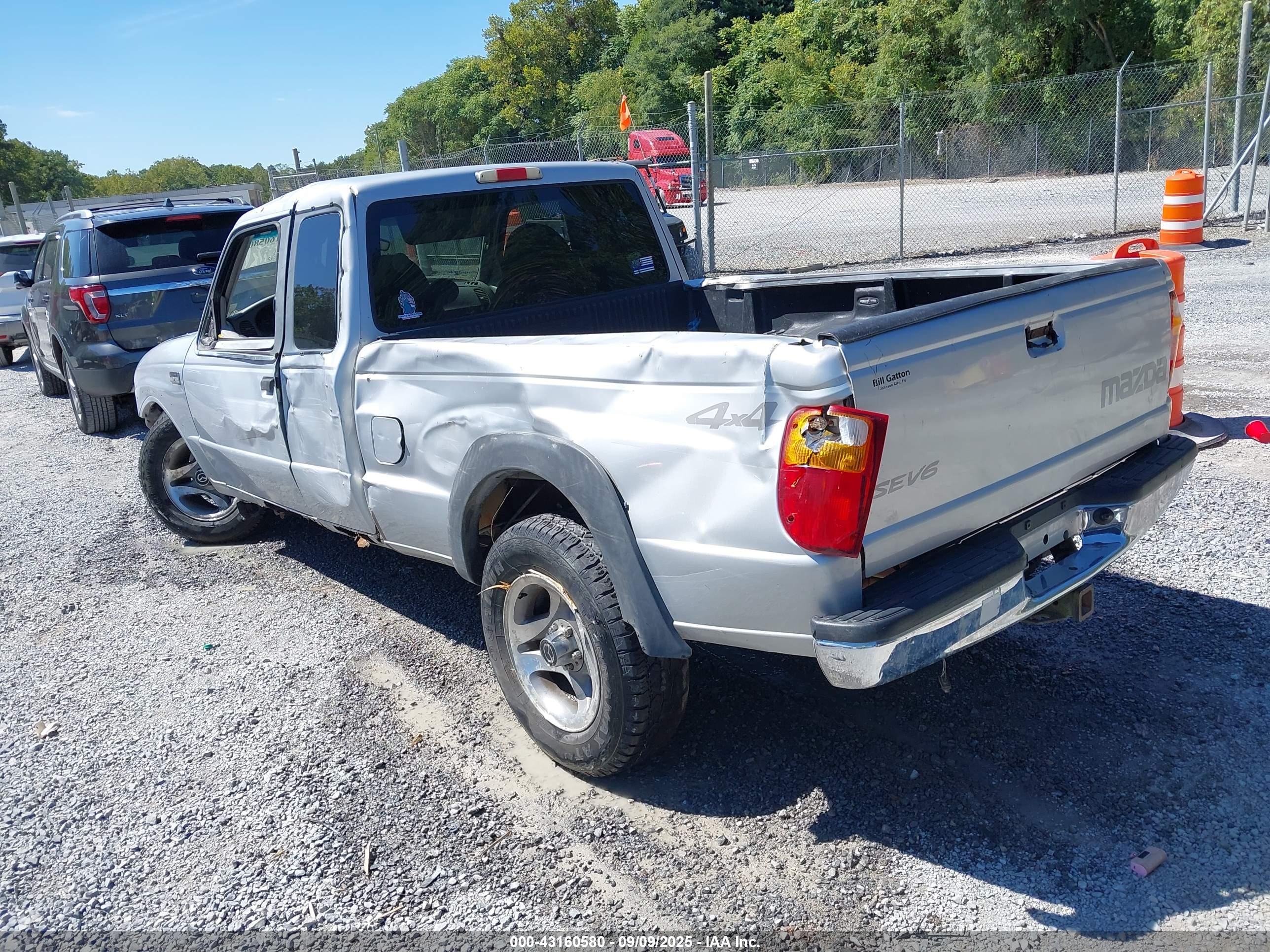 MAZDA B4000 image 3
