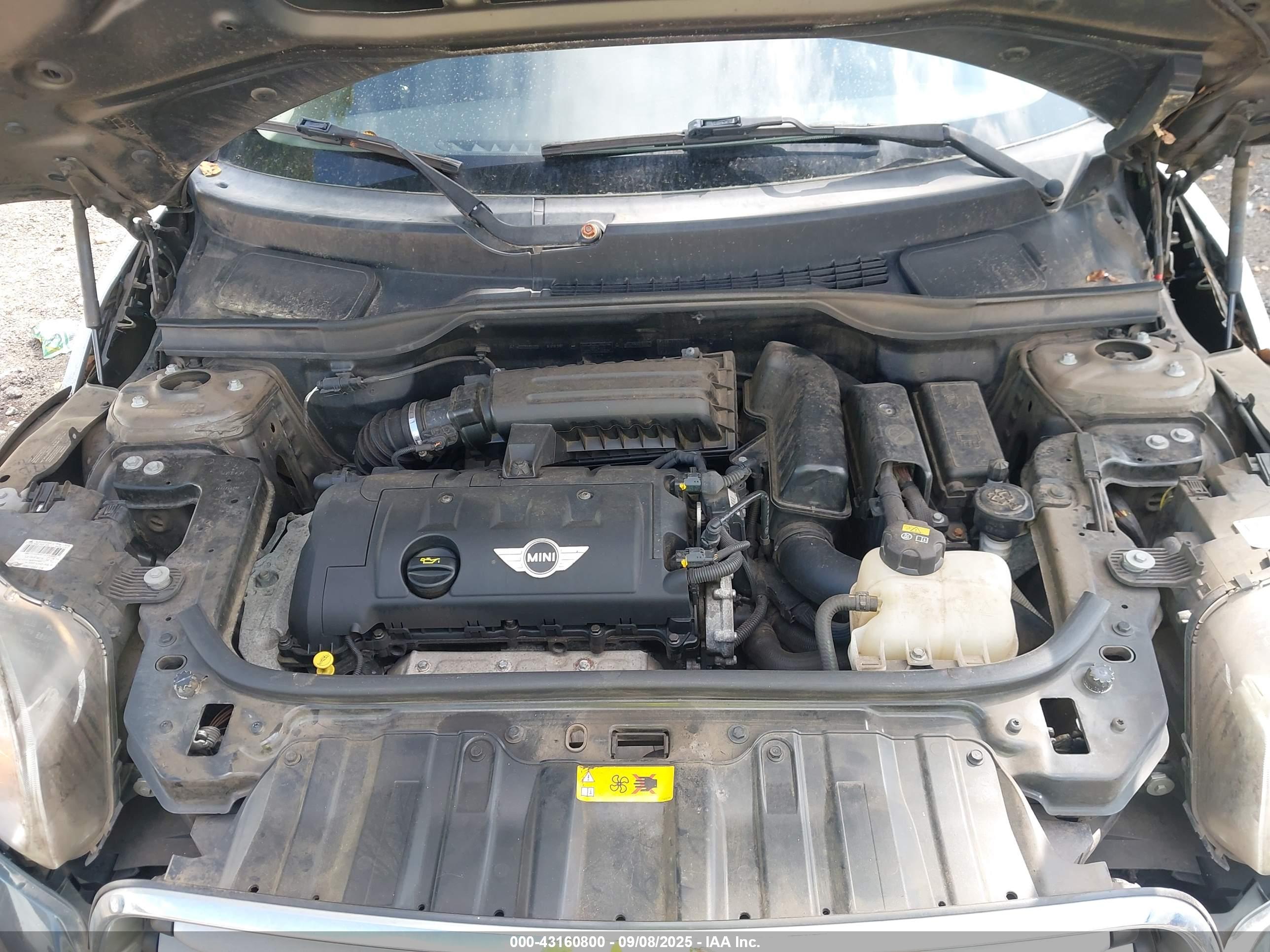 MINI COUNTRYMAN image 10