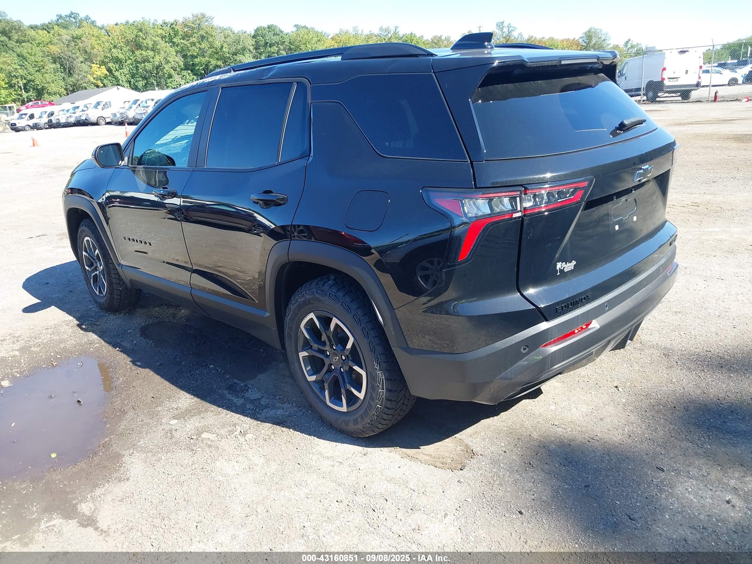 CHEVROLET EQUINOX image 3