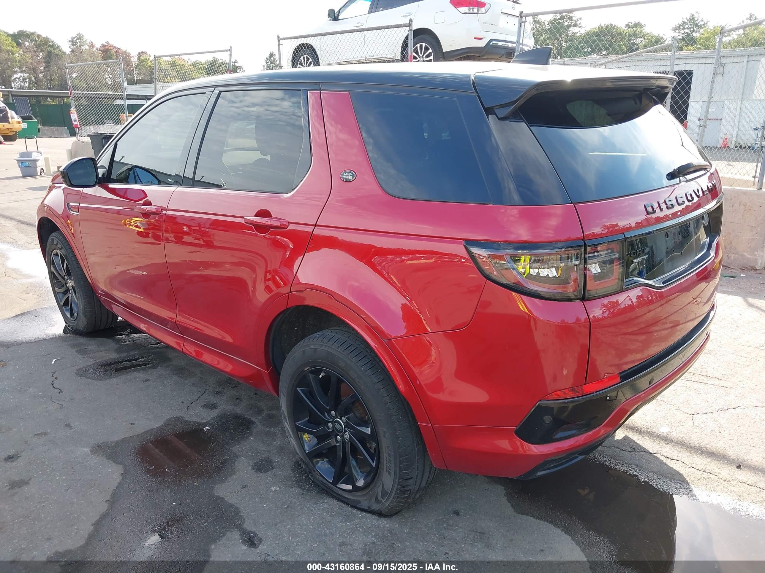 LAND ROVER image 3