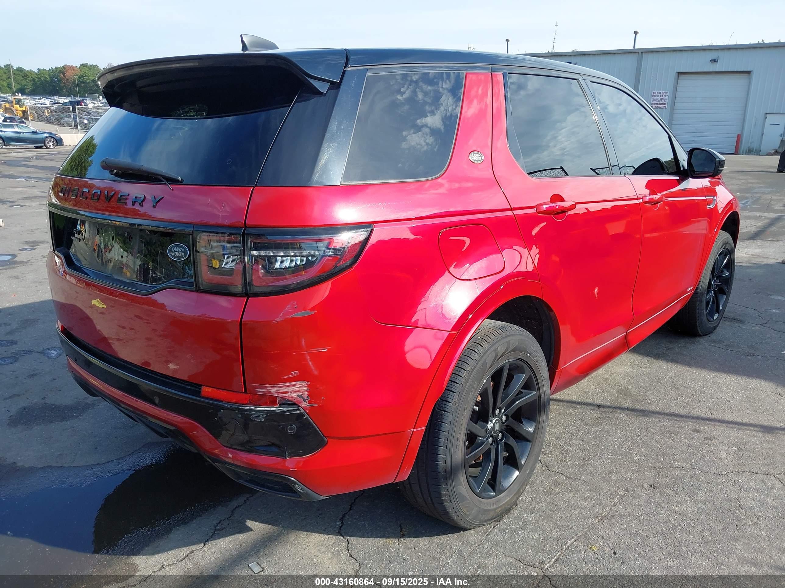 LAND ROVER image 4