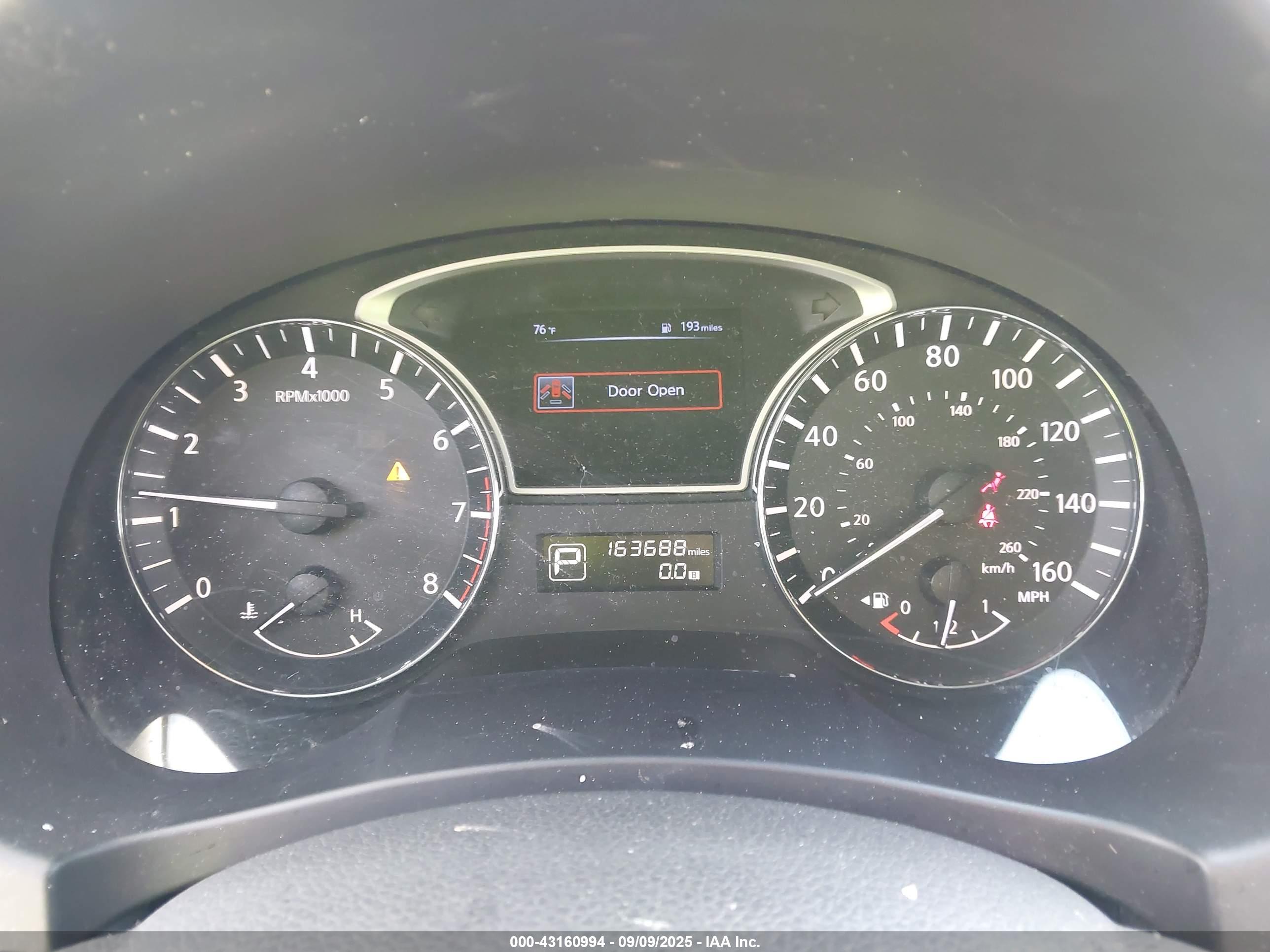 NISSAN ALTIMA image 7