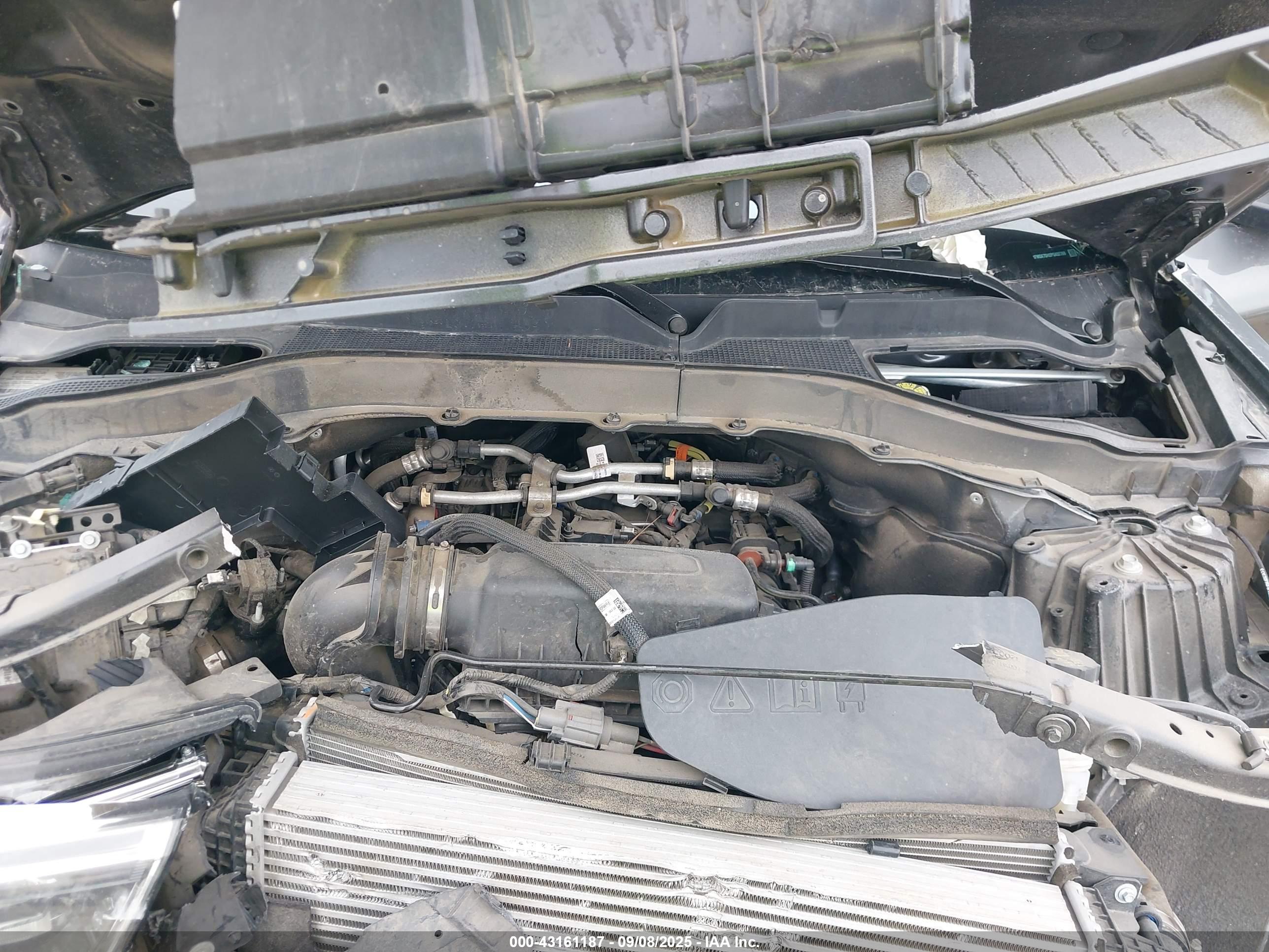 FORD EXPLORER image 10