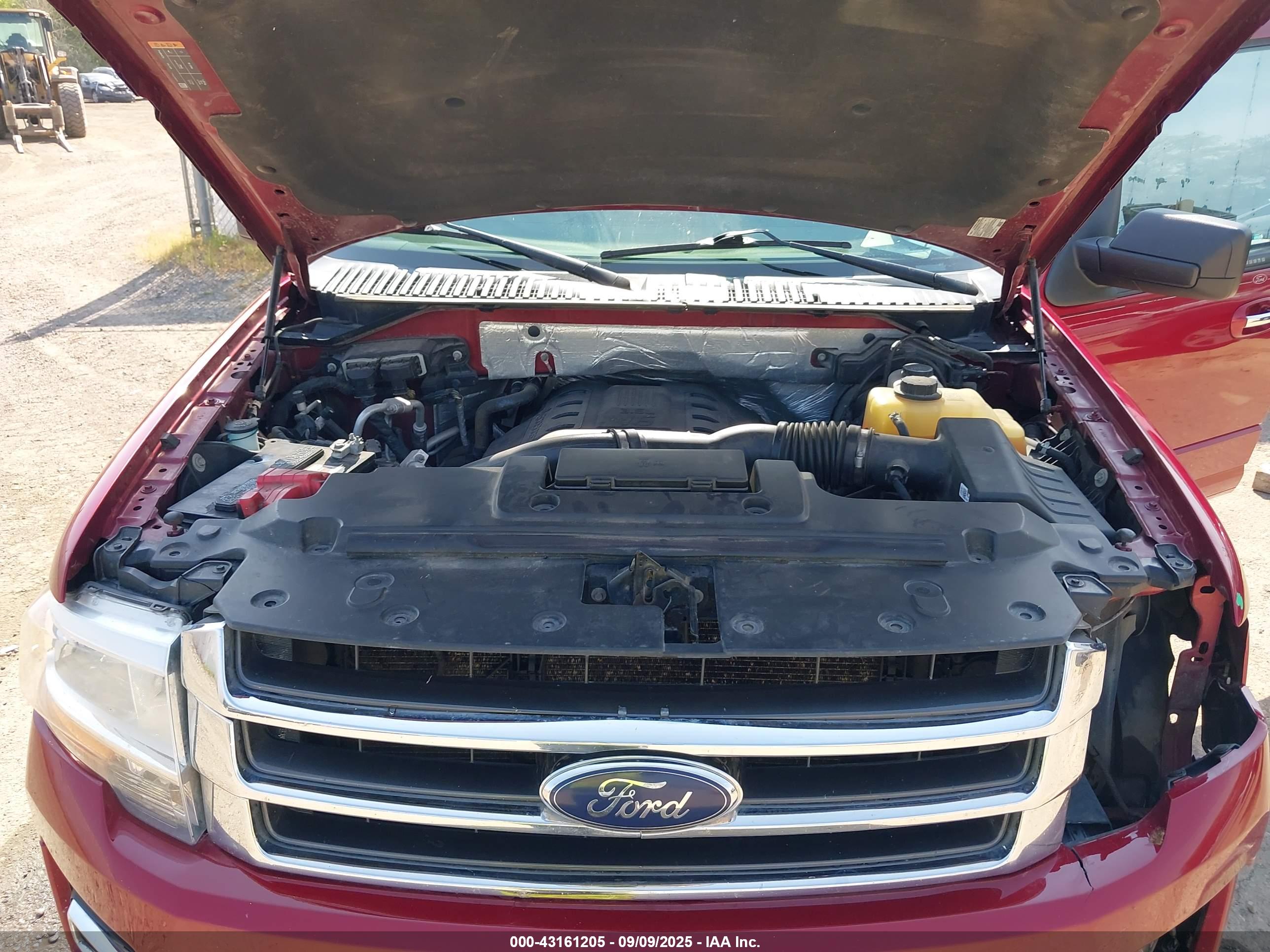 FORD EXPEDITION image 10