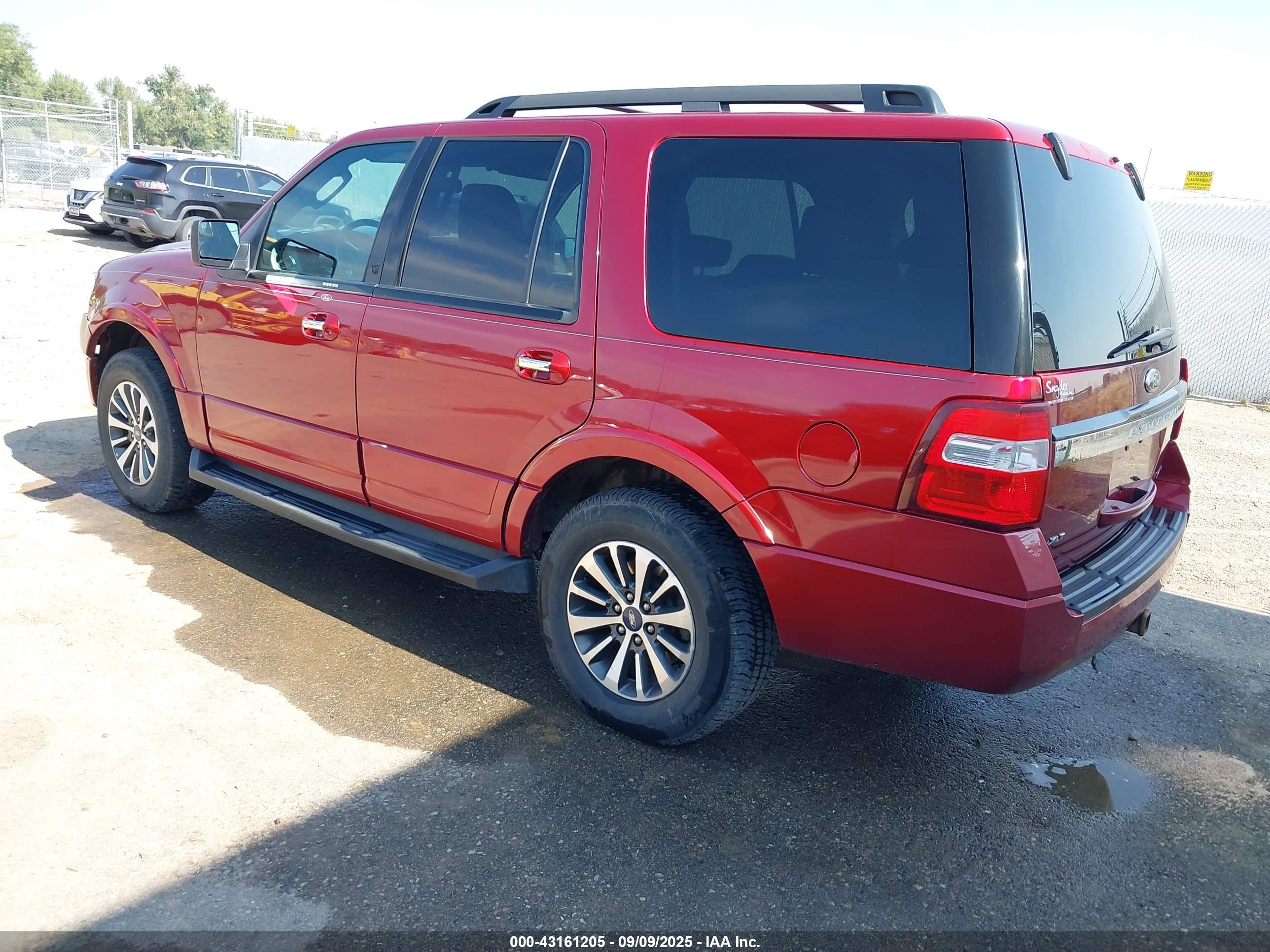 FORD EXPEDITION image 3