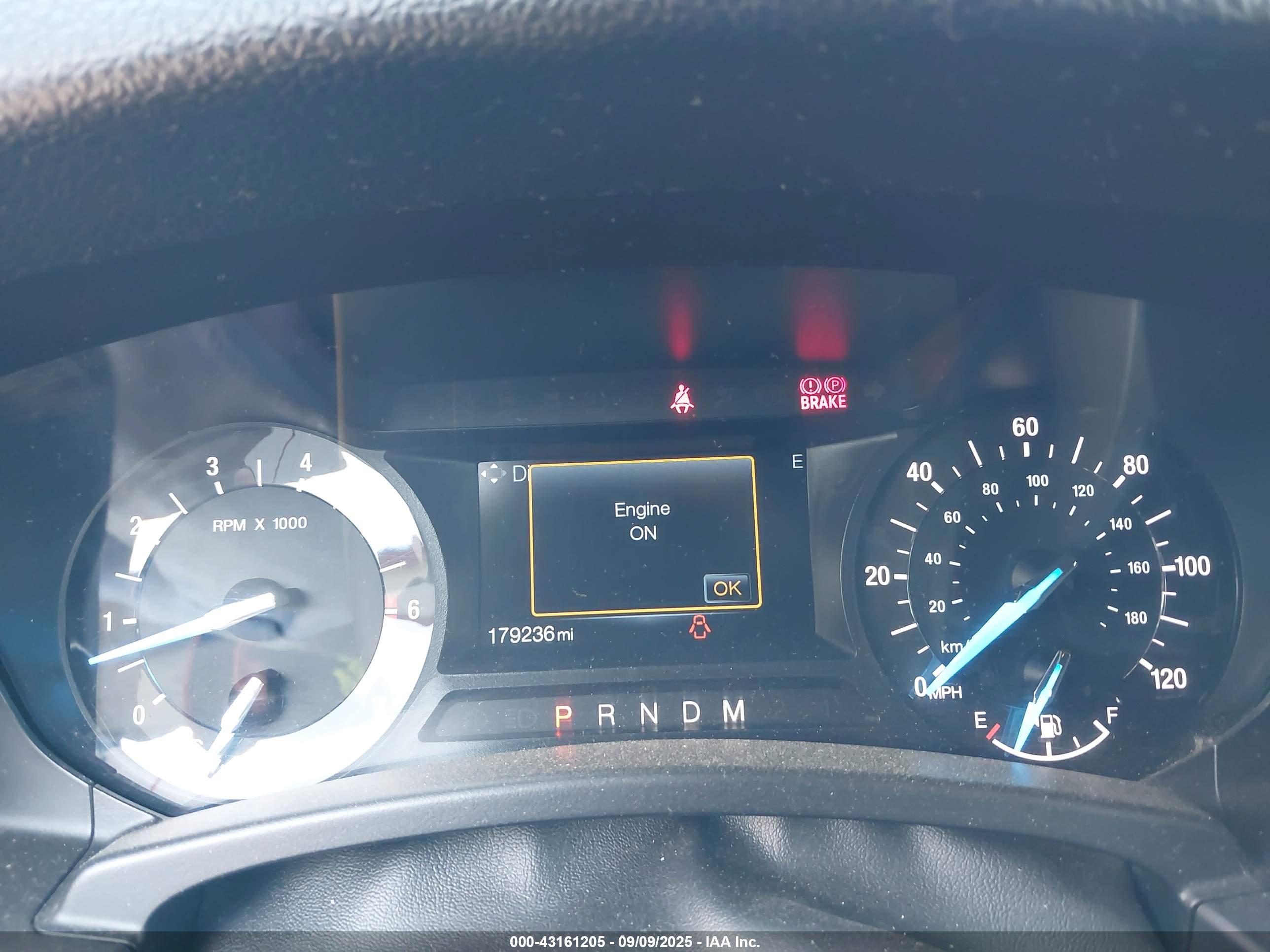 FORD EXPEDITION image 7