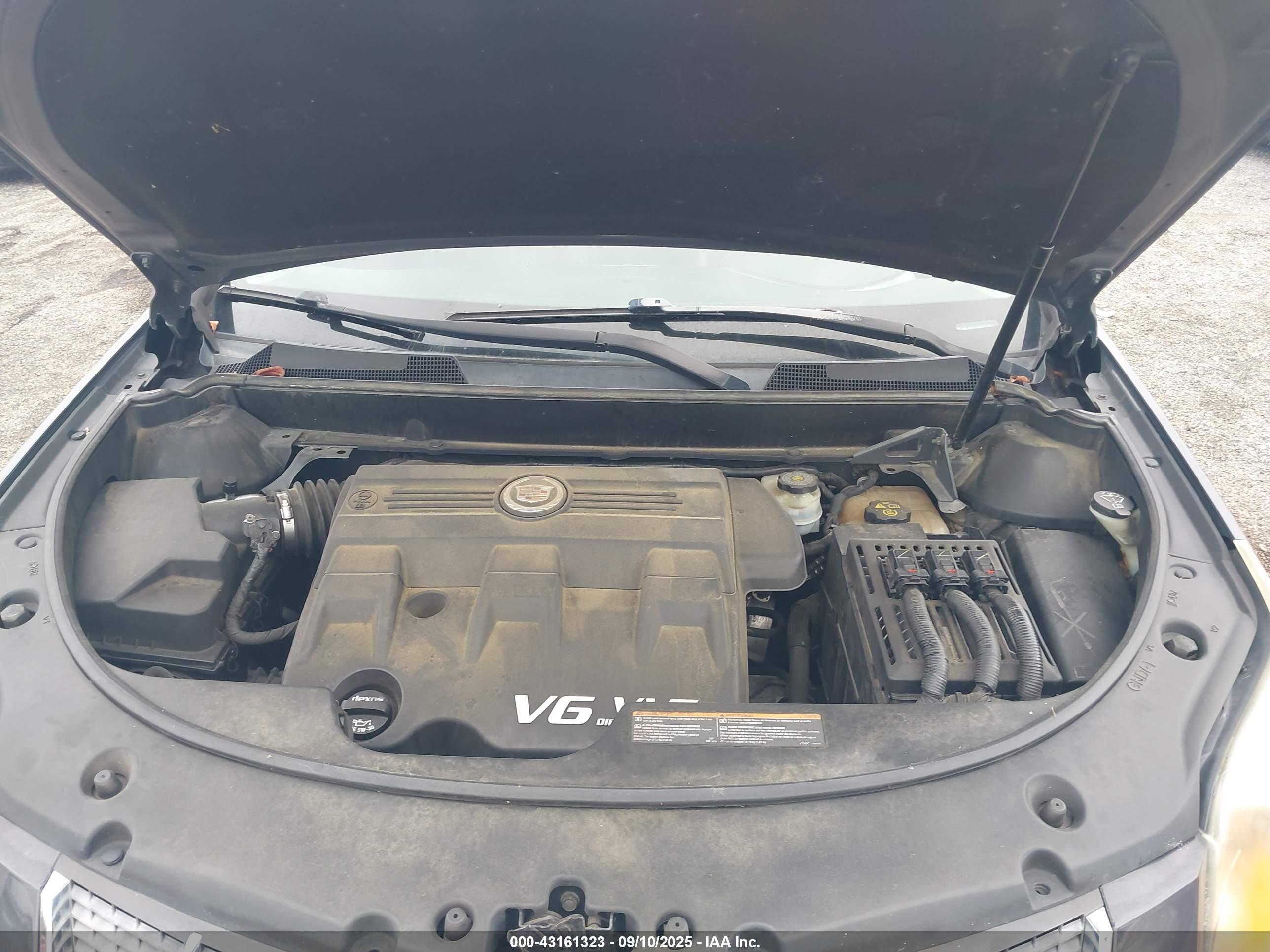 CADILLAC SRX image 10