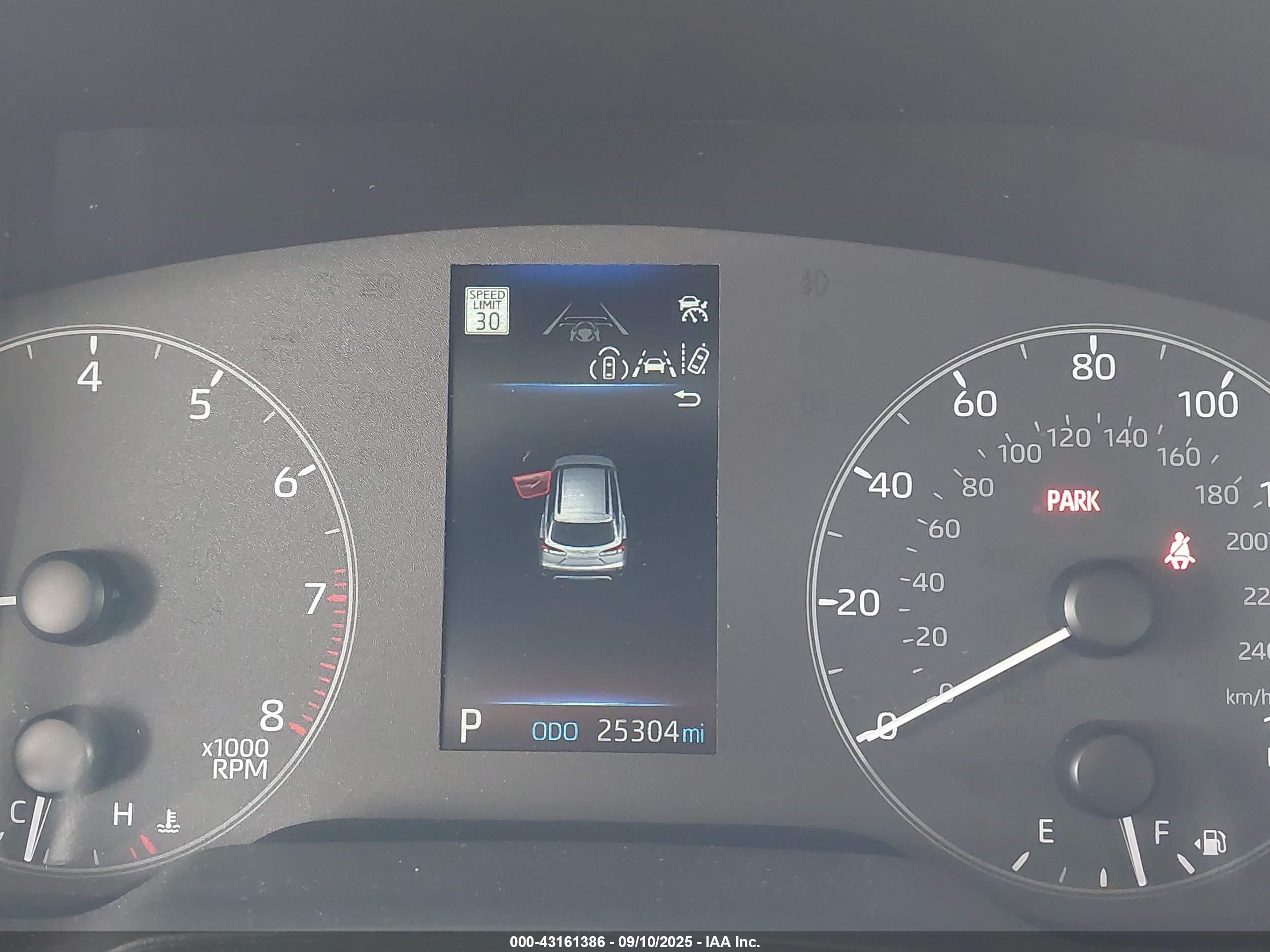TOYOTA COROLLA image 7