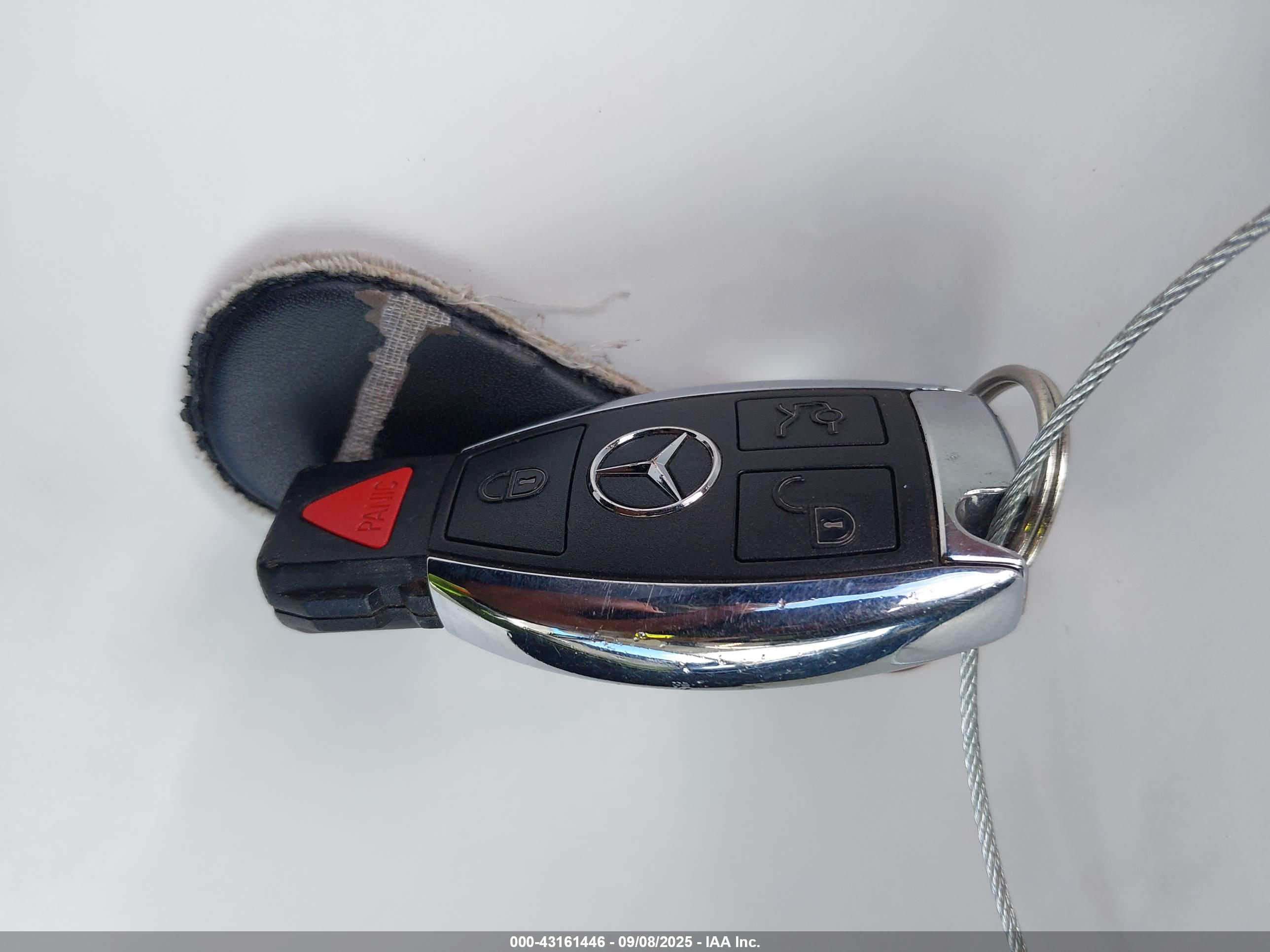 MERCEDES-BENZ C image 11