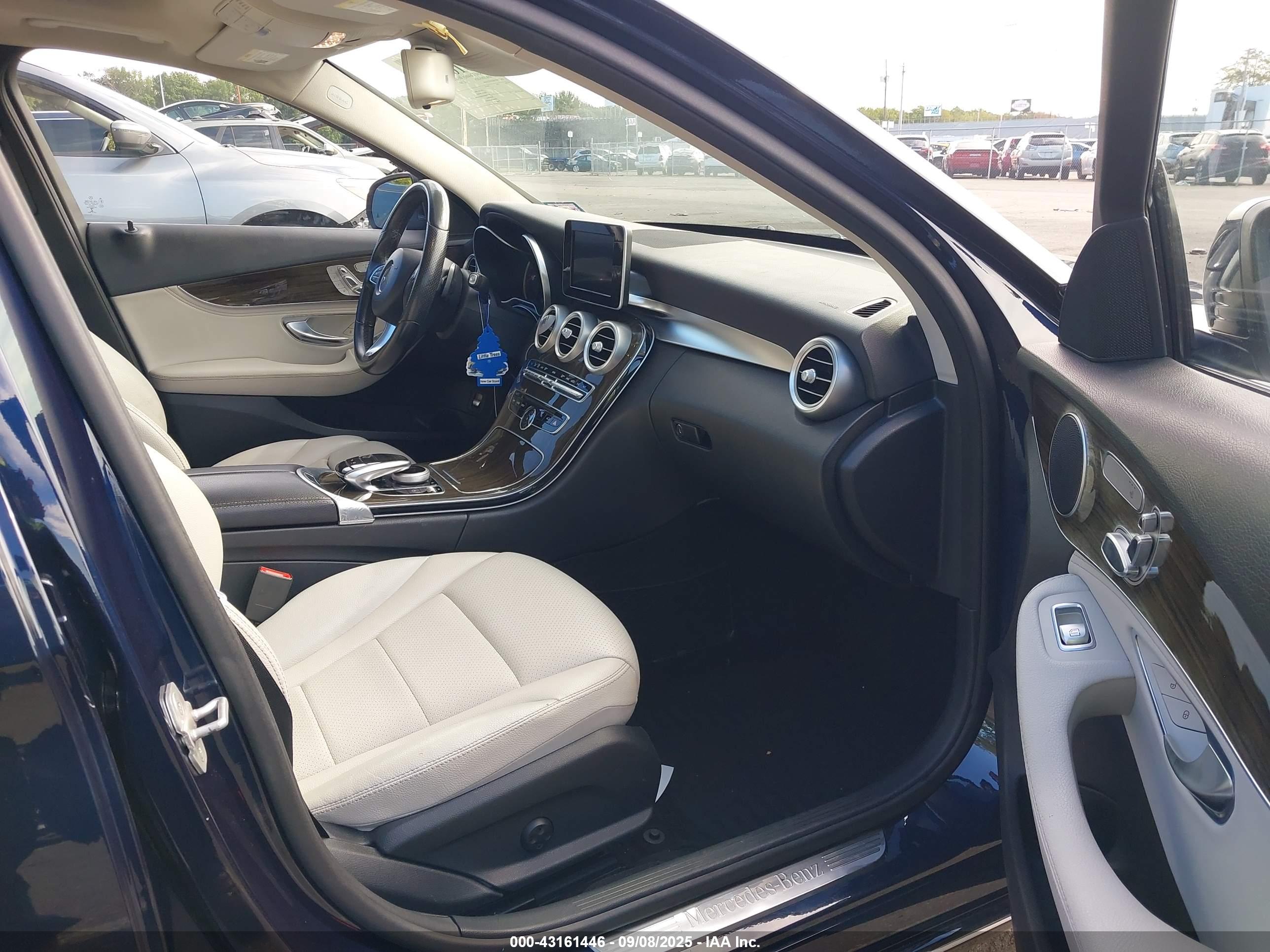MERCEDES-BENZ C image 5