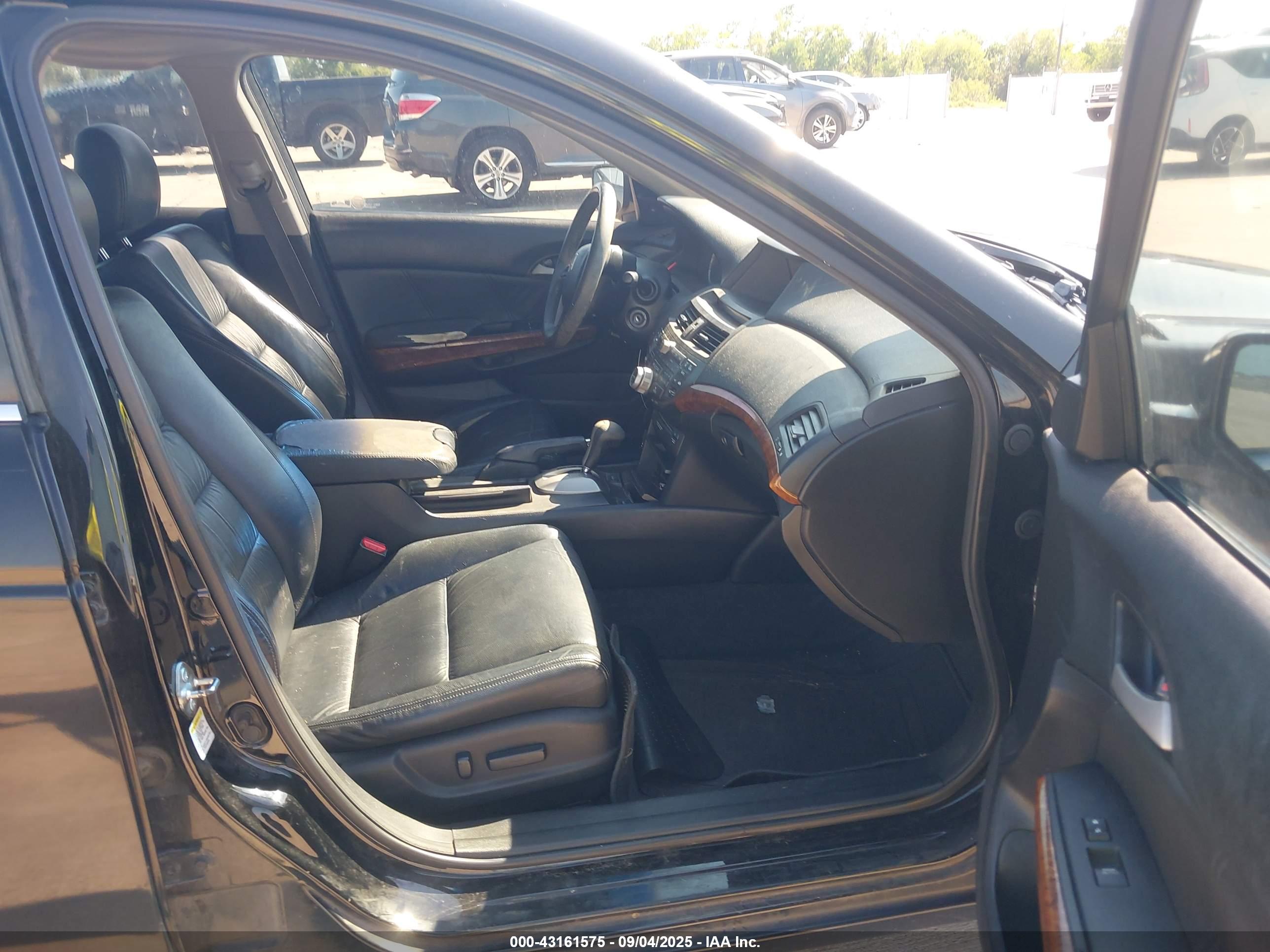 HONDA ACCORD image 5