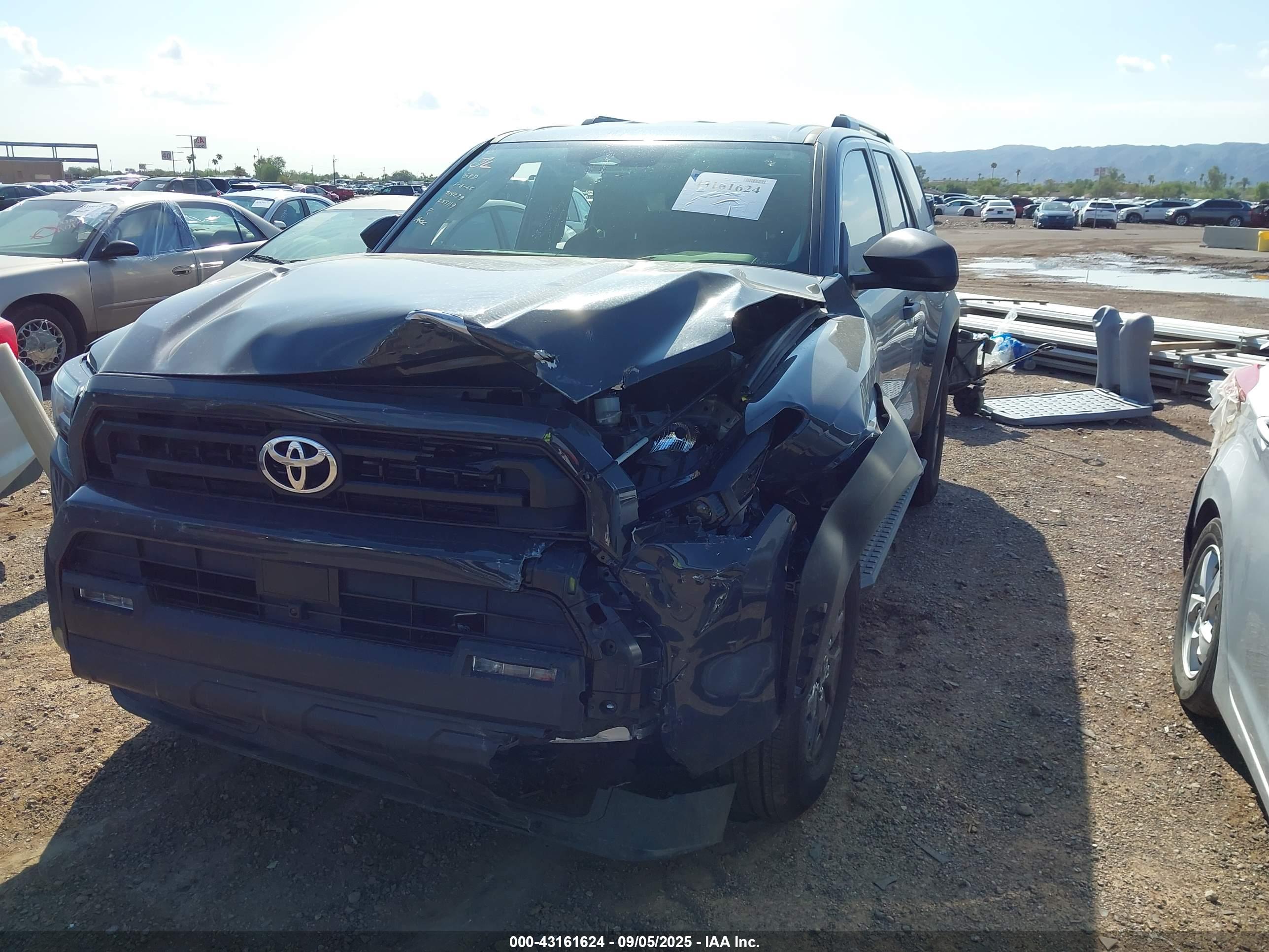TOYOTA 4RUNNER image 2