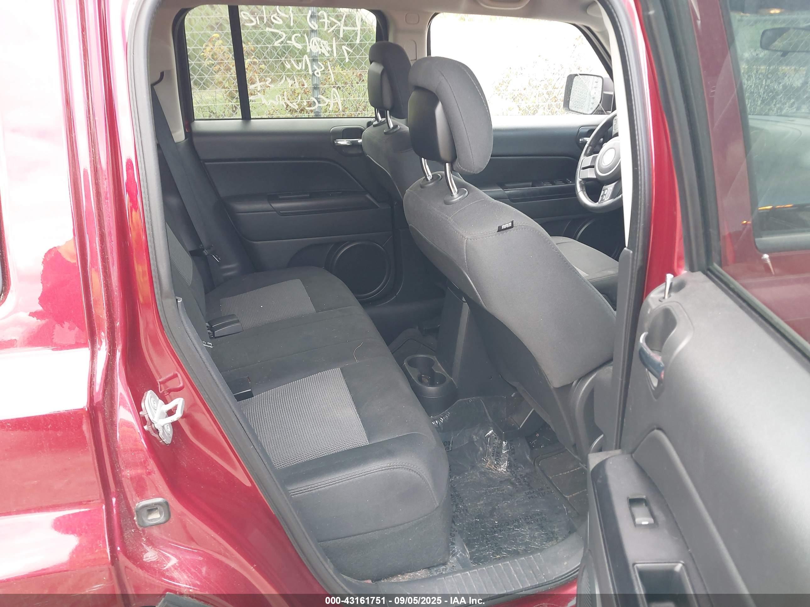 JEEP PATRIOT image 8