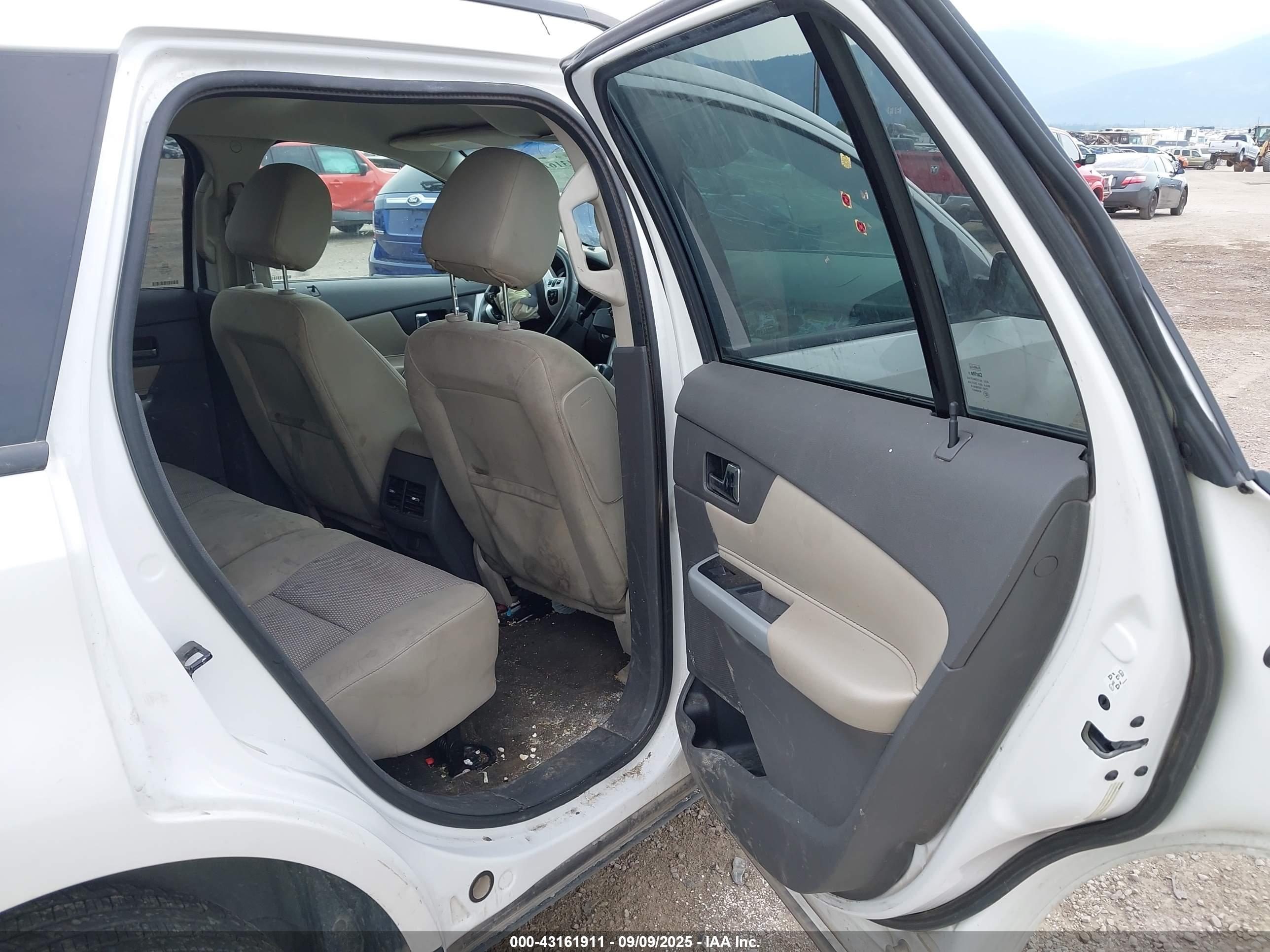 FORD EDGE image 8