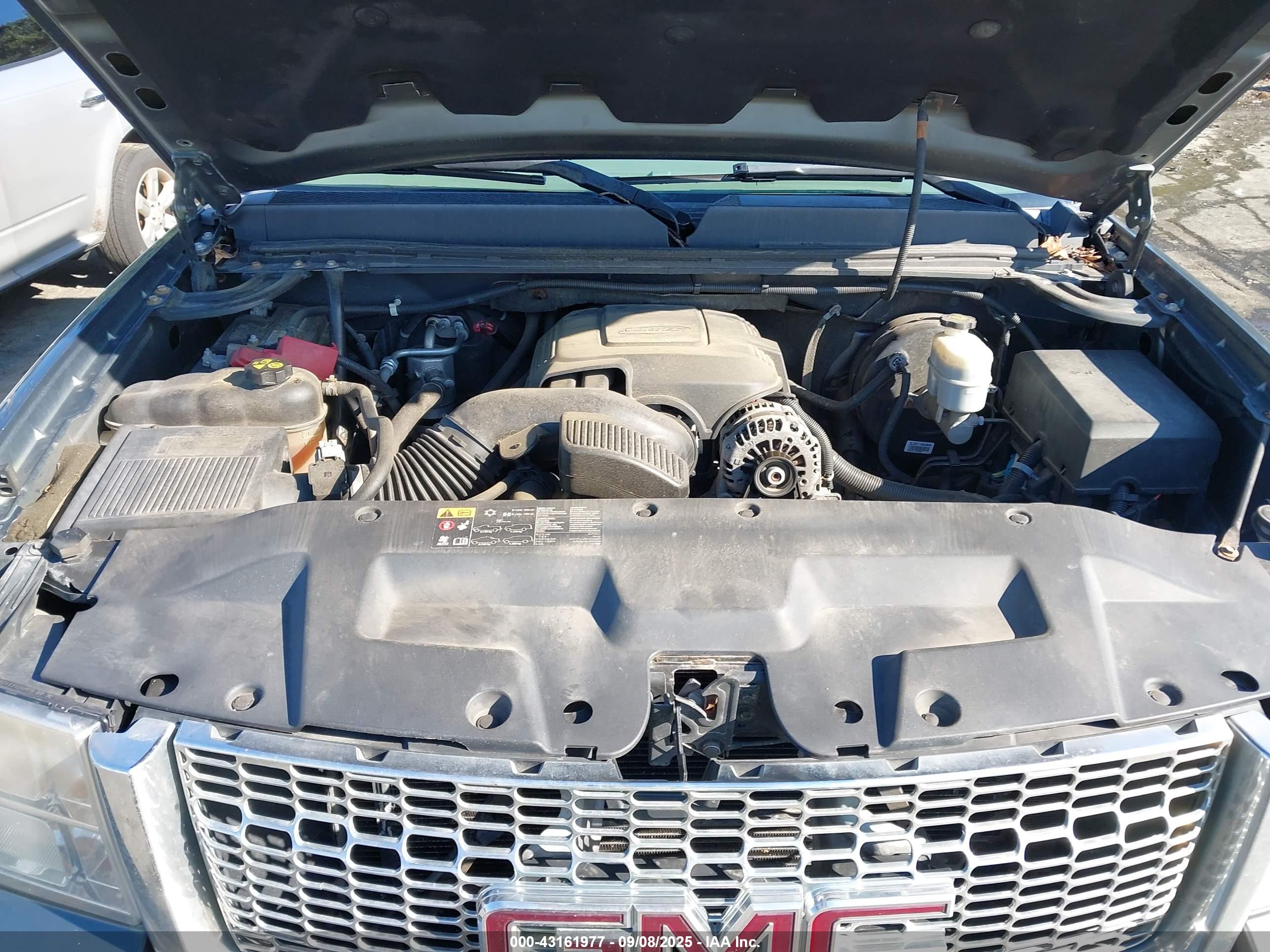GMC SIERRA image 10