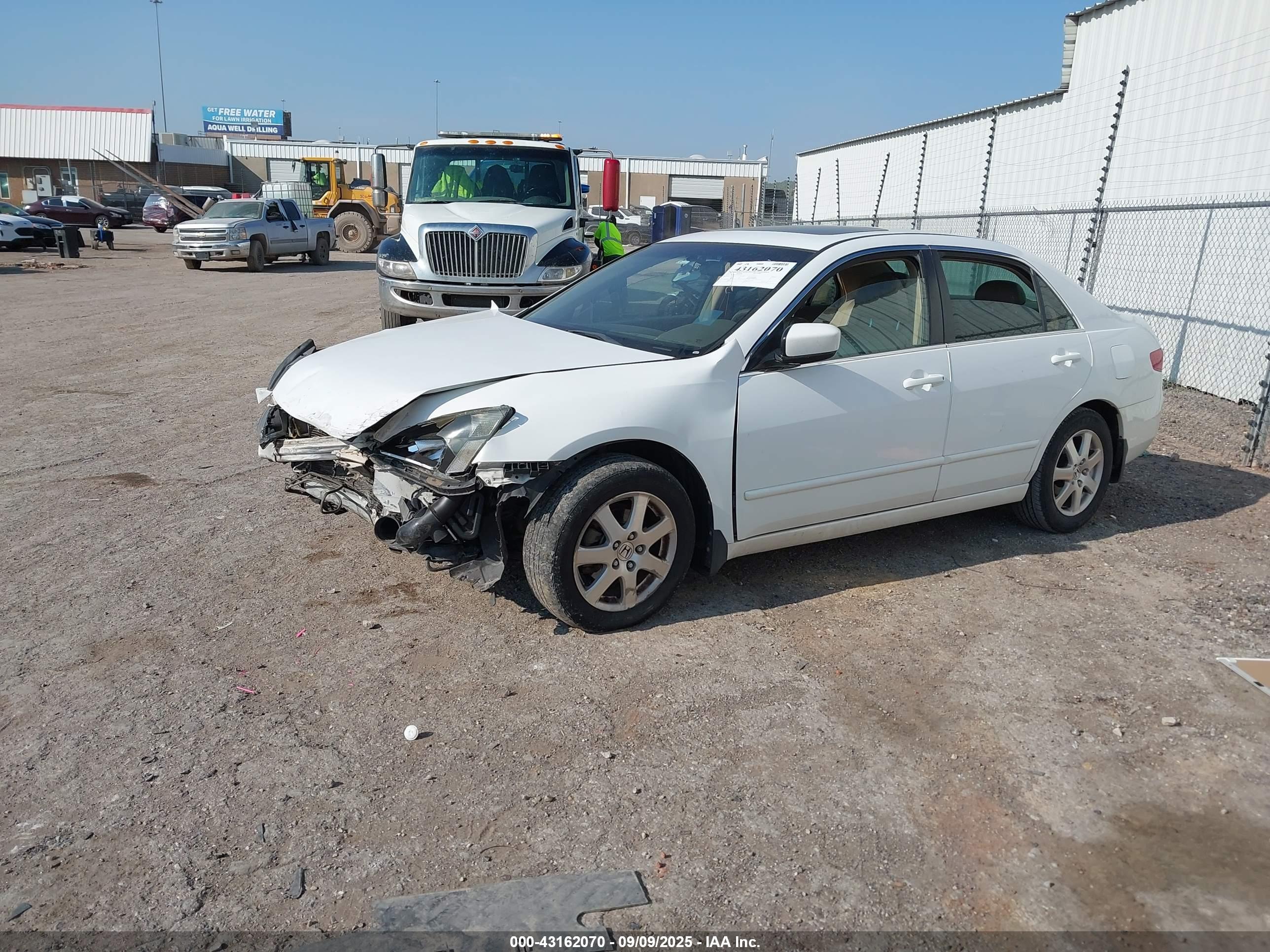 HONDA ACCORD image 2