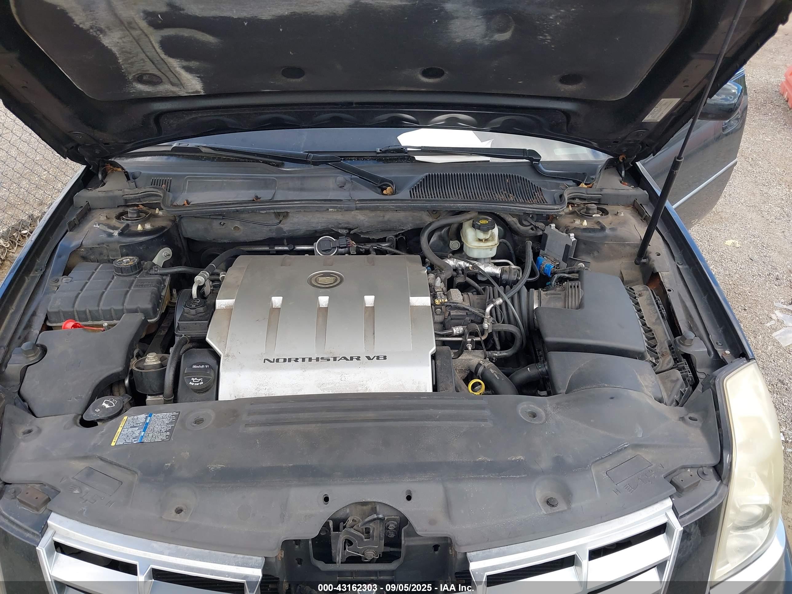CADILLAC DTS image 10