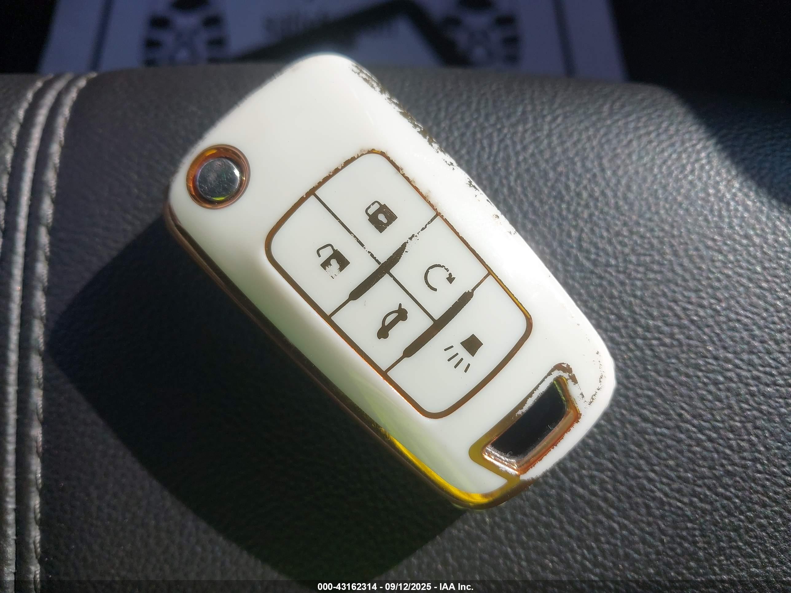 CHEVROLET IMPALA image 11
