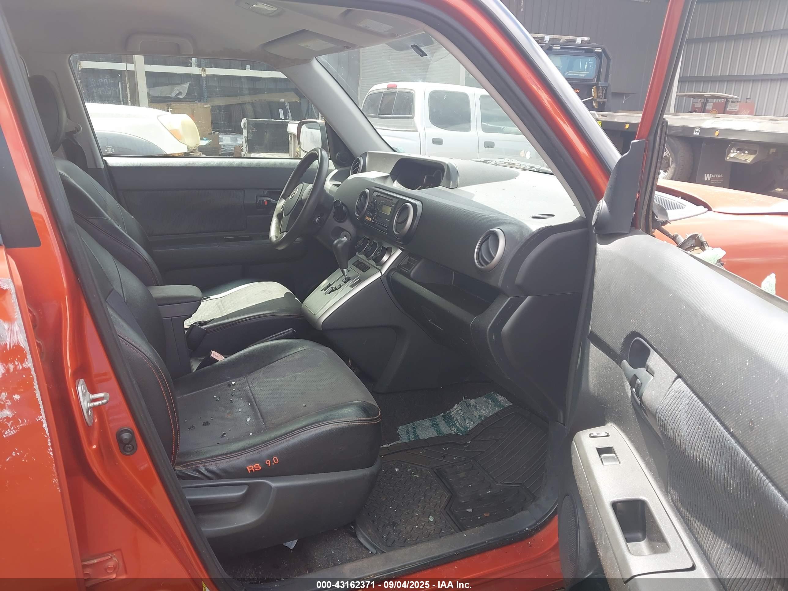 SCION XB image 5