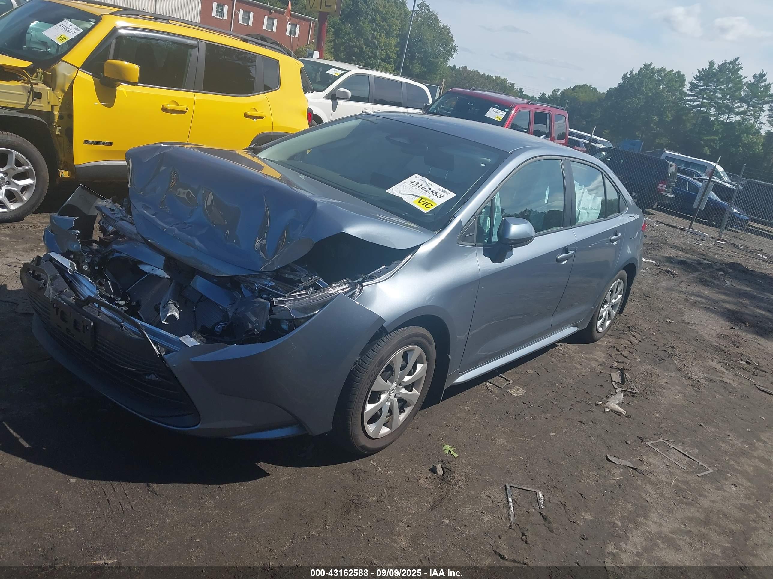 TOYOTA COROLLA image 2
