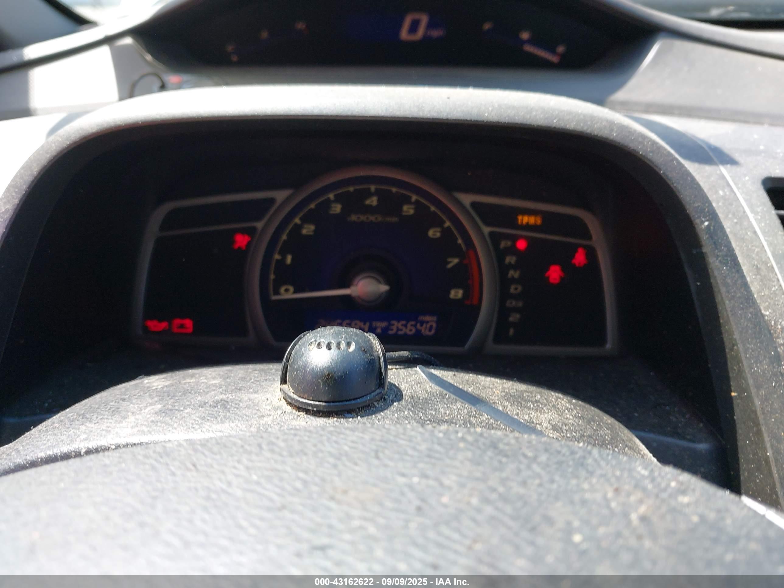 HONDA CIVIC image 7
