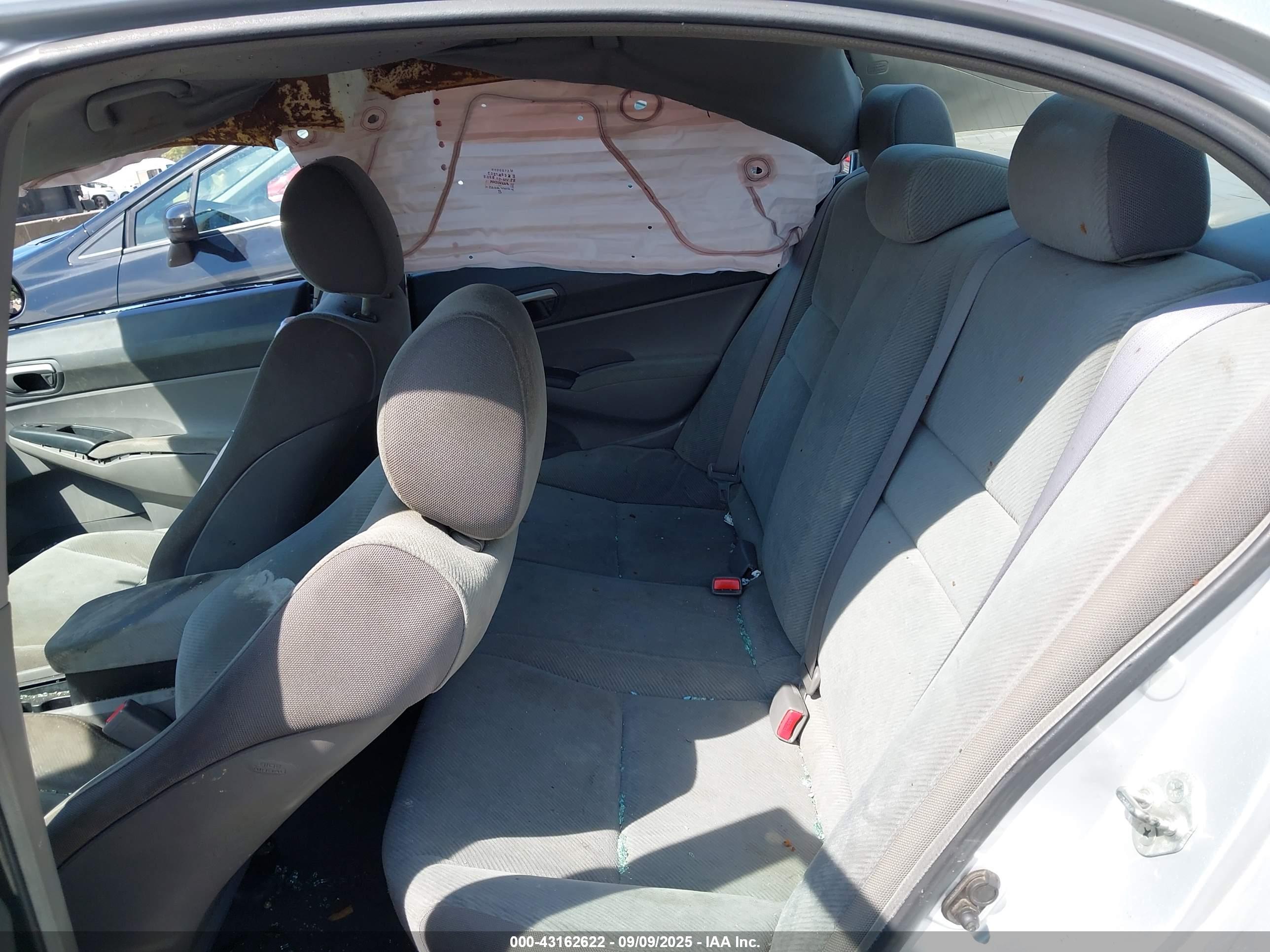 HONDA CIVIC image 8