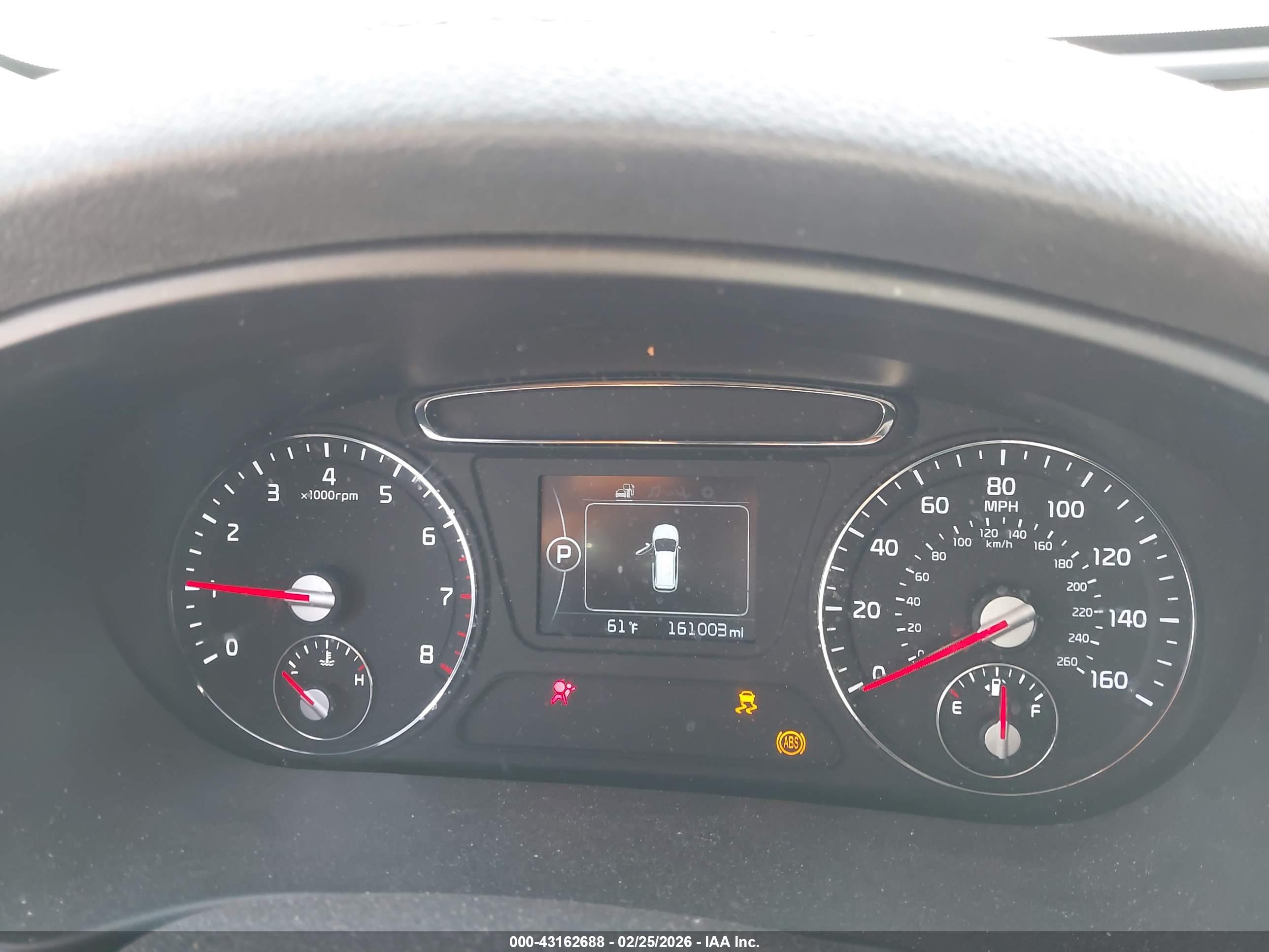 KIA SORENTO image 7