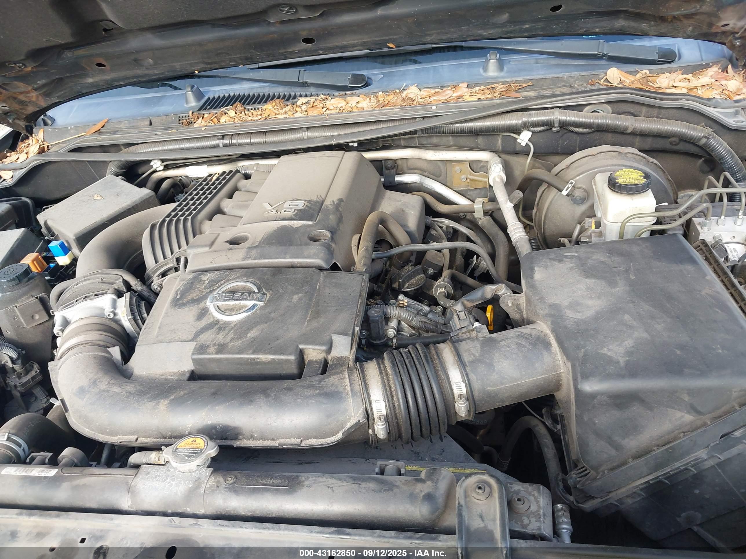 NISSAN FRONTIER image 10