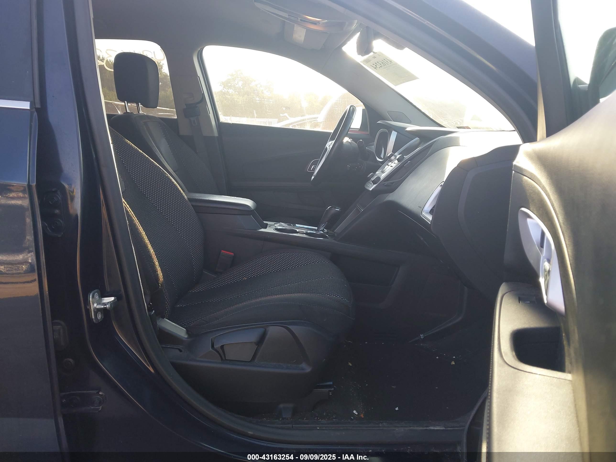 CHEVROLET EQUINOX image 5
