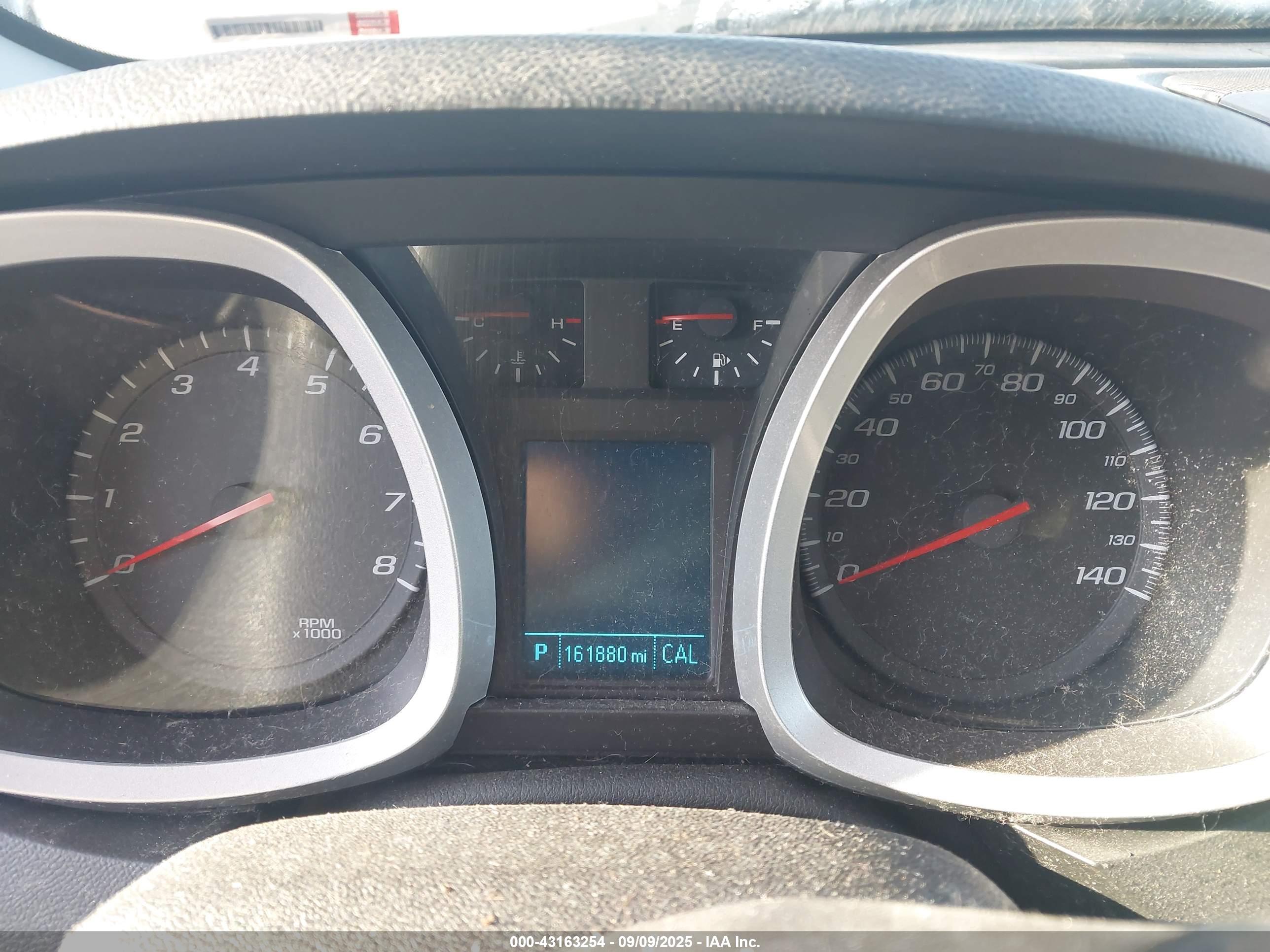 CHEVROLET EQUINOX image 7