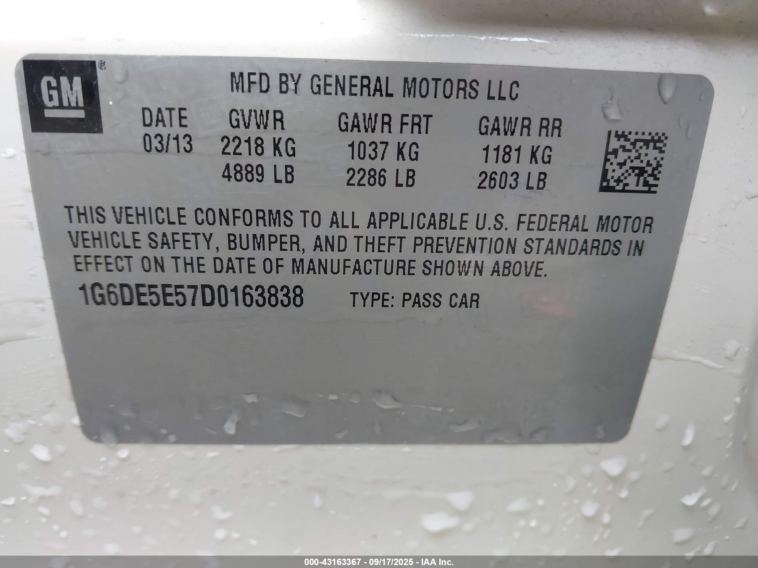 CADILLAC CTS image 9
