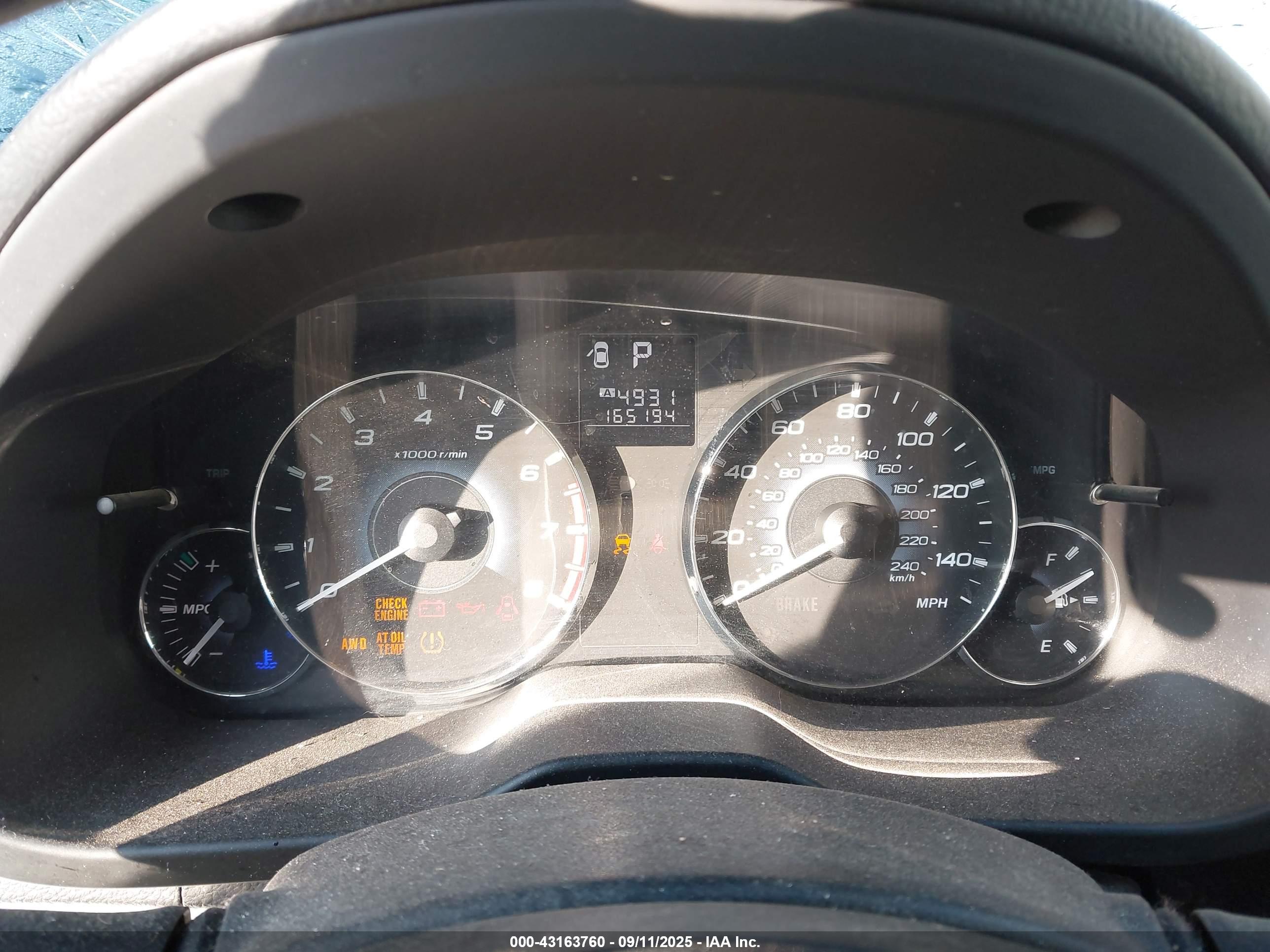 SUBARU OUTBACK image 7