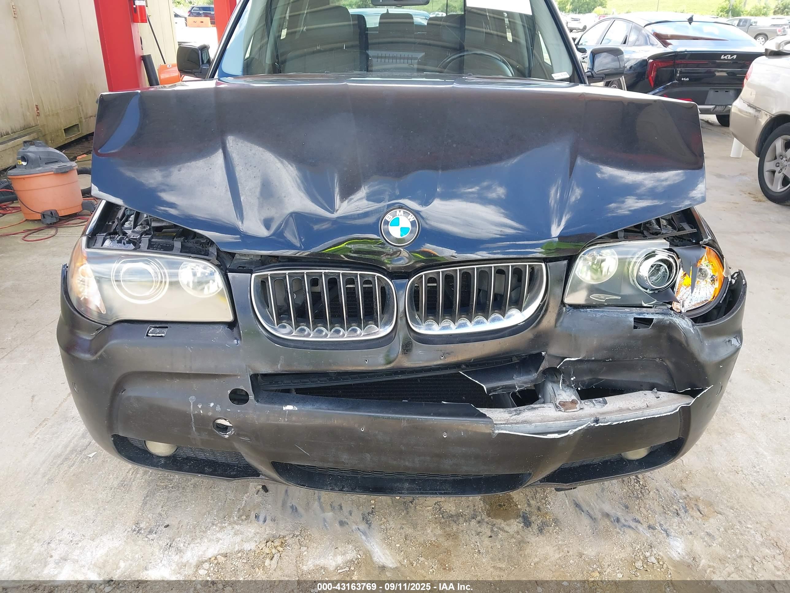 BMW X3 image 6