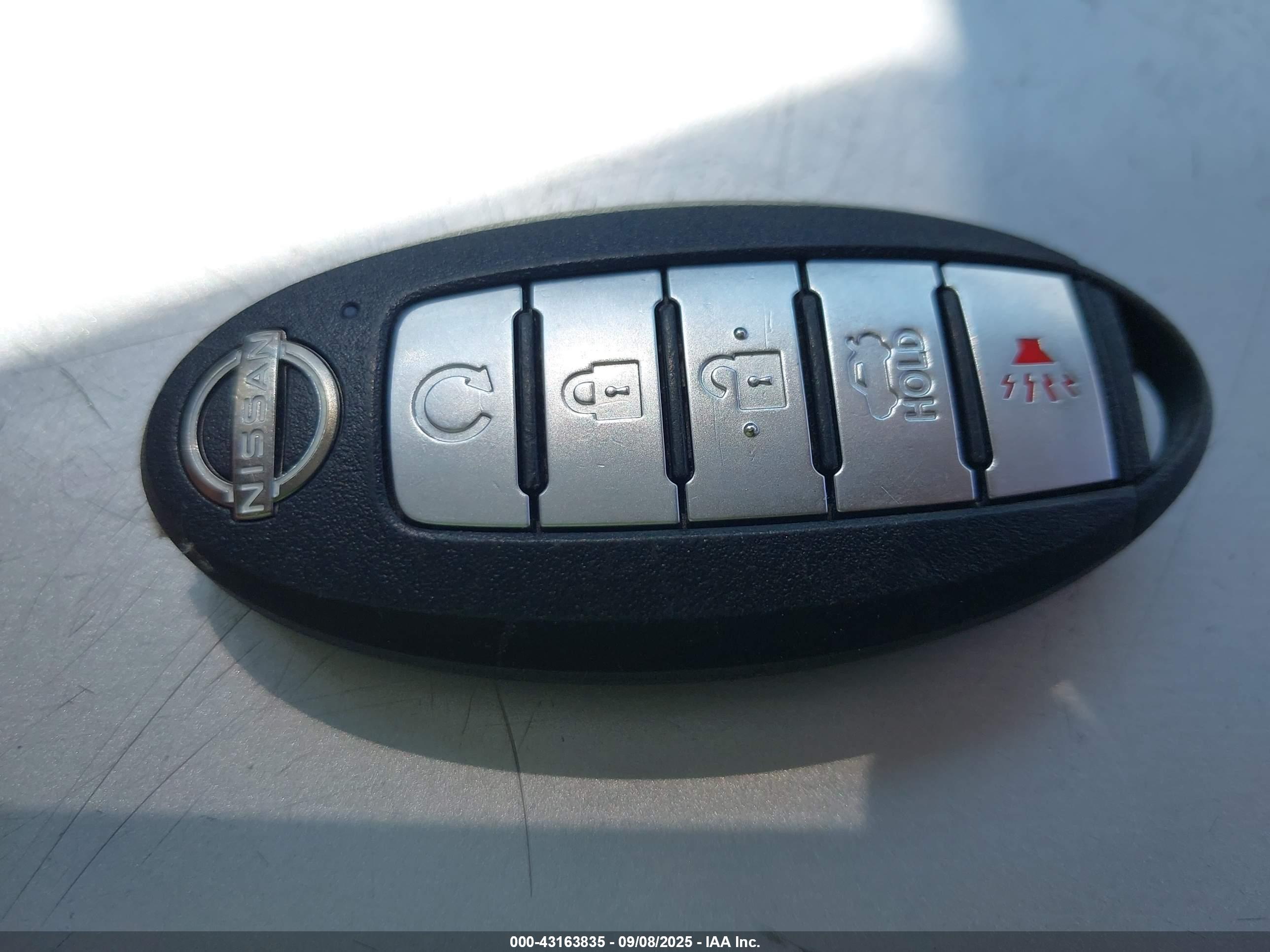 NISSAN ALTIMA image 11