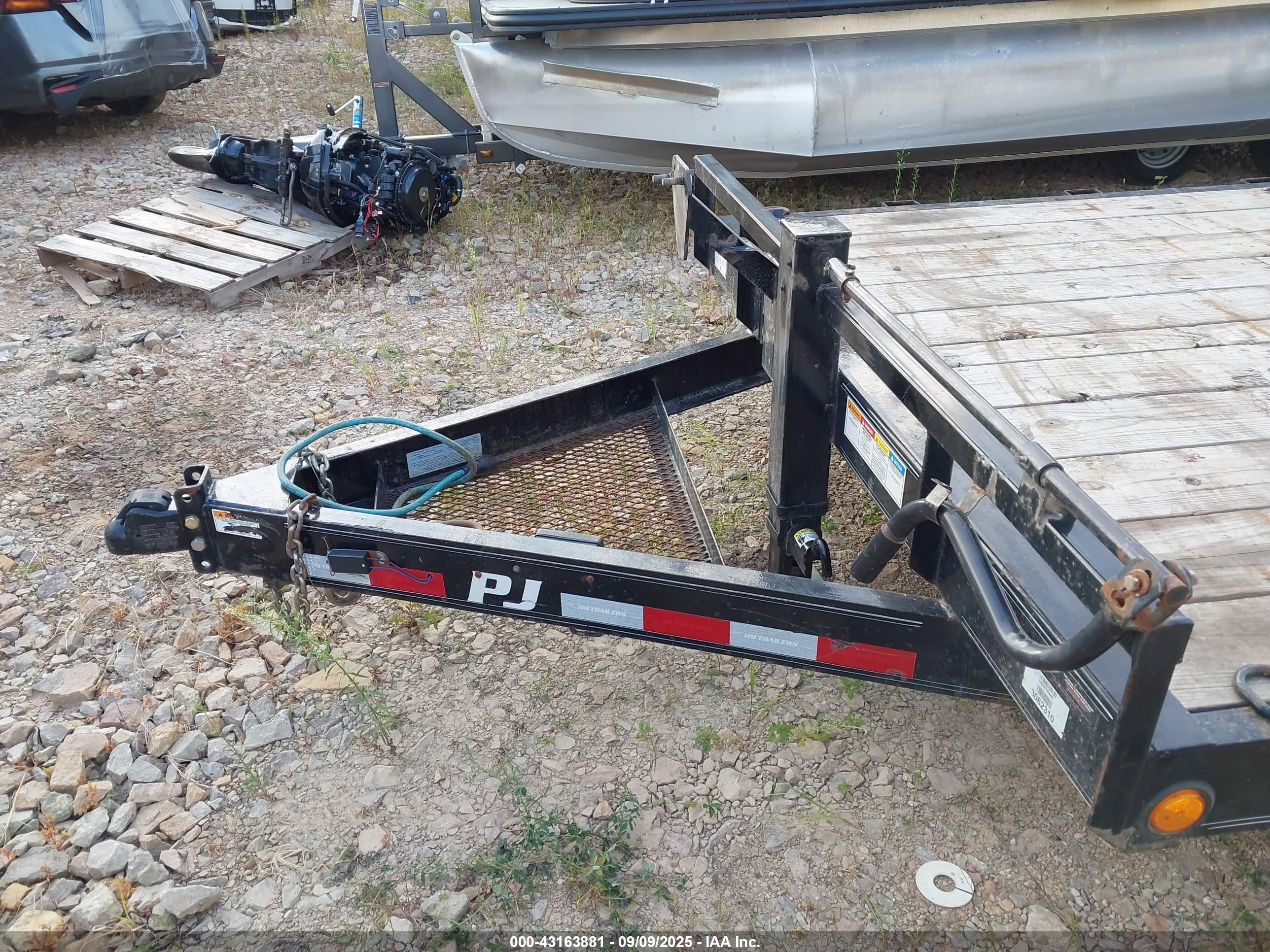 PJ TRAILERS image 7