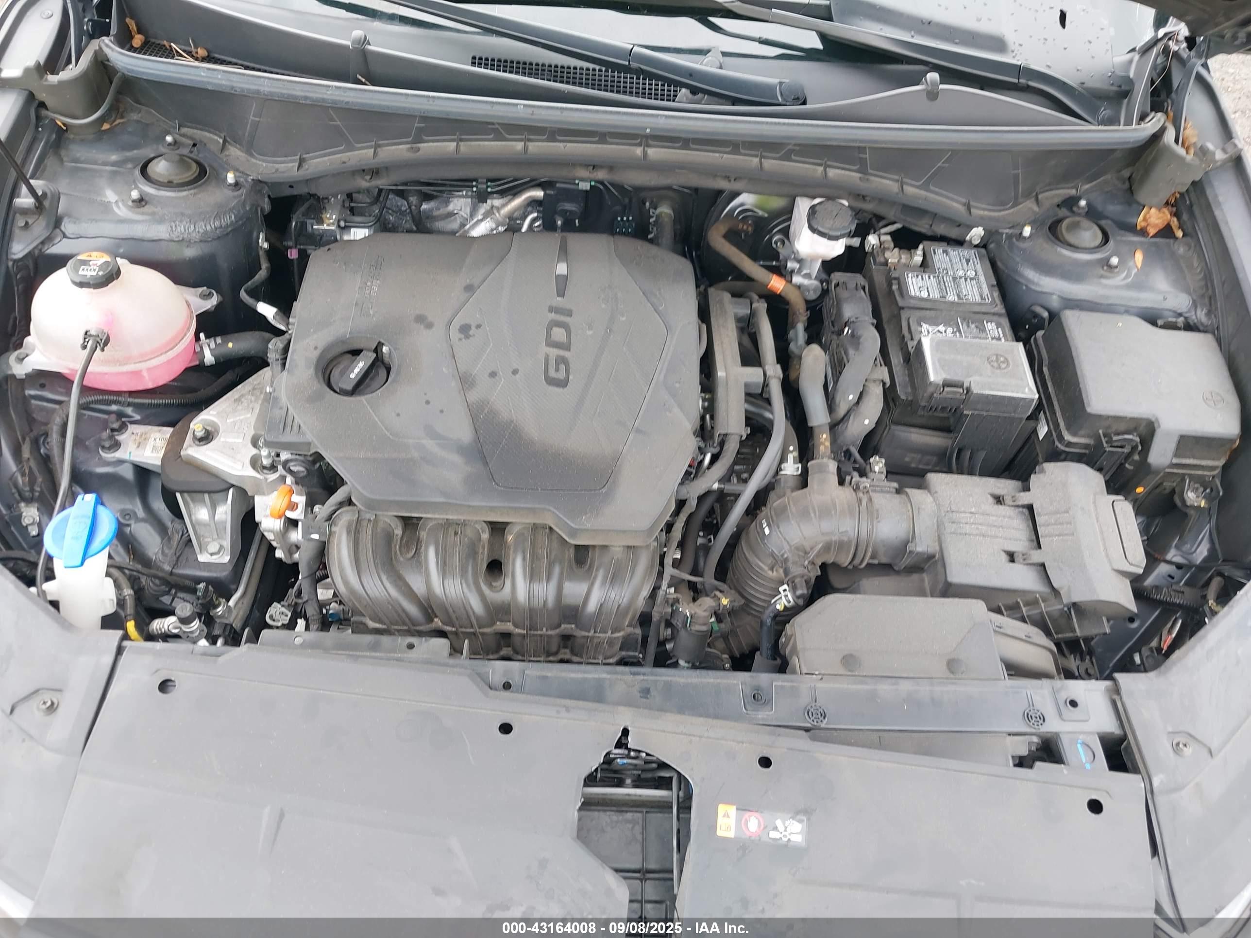 HYUNDAI TUCSON image 10